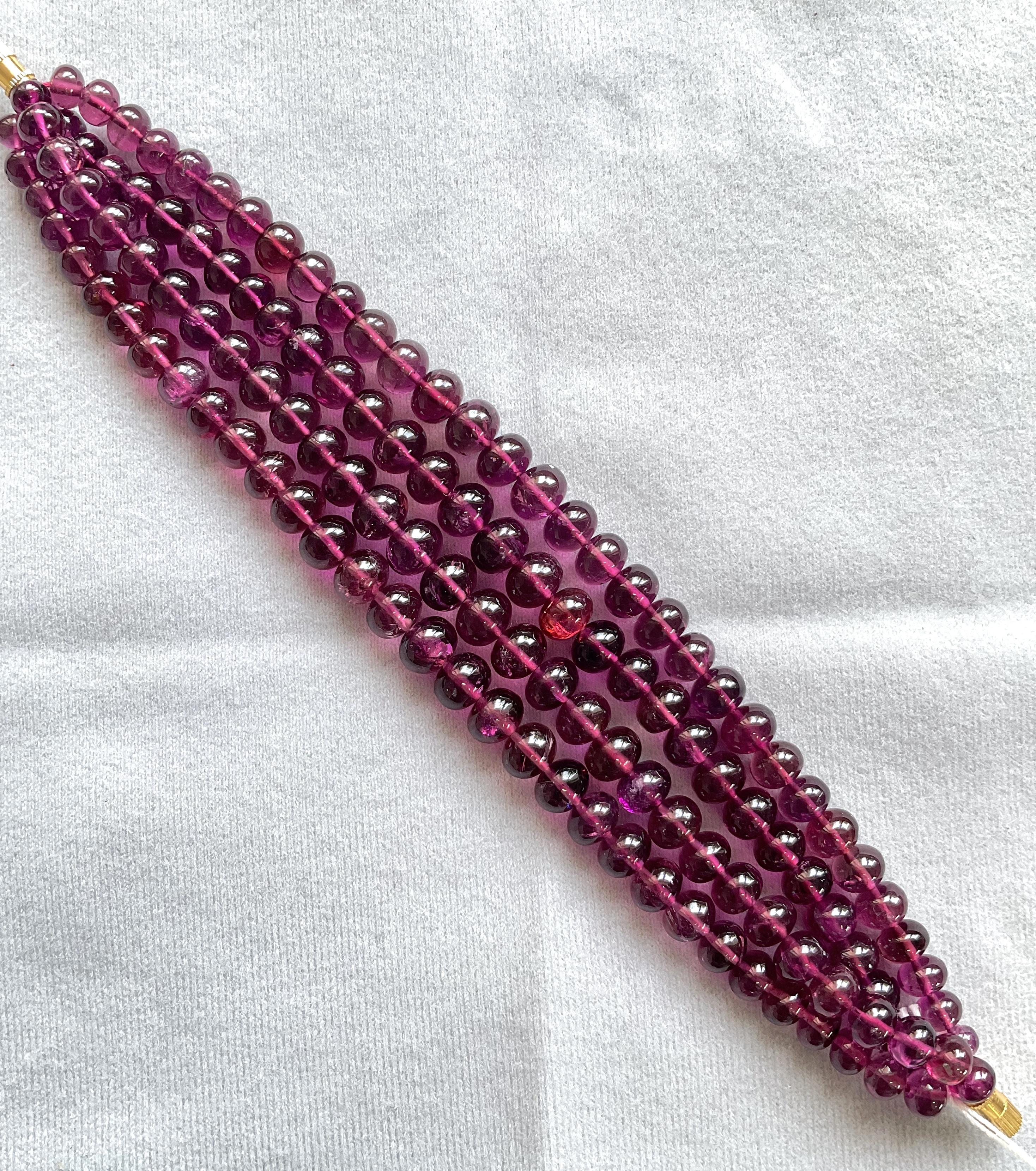 238,90 carati Tormalina Rubellite Perline rotonde lisce per gioielli Nature Gemma in vendita 3