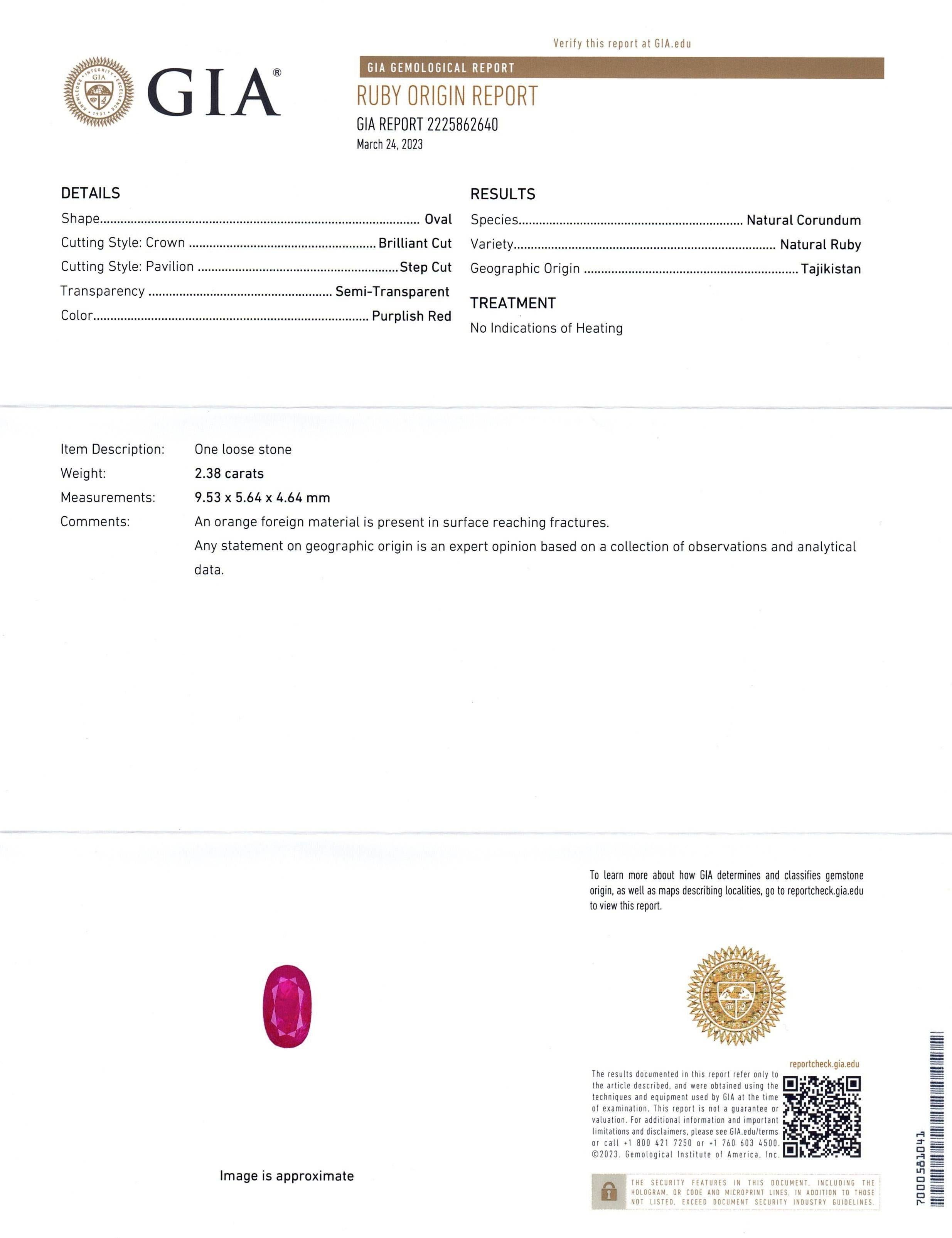 Rubino ovale rosso violaceo 2.38ct GIA certificato Tajikistan non riscaldato In condizioni Nuovo in vendita a Toronto, Ontario