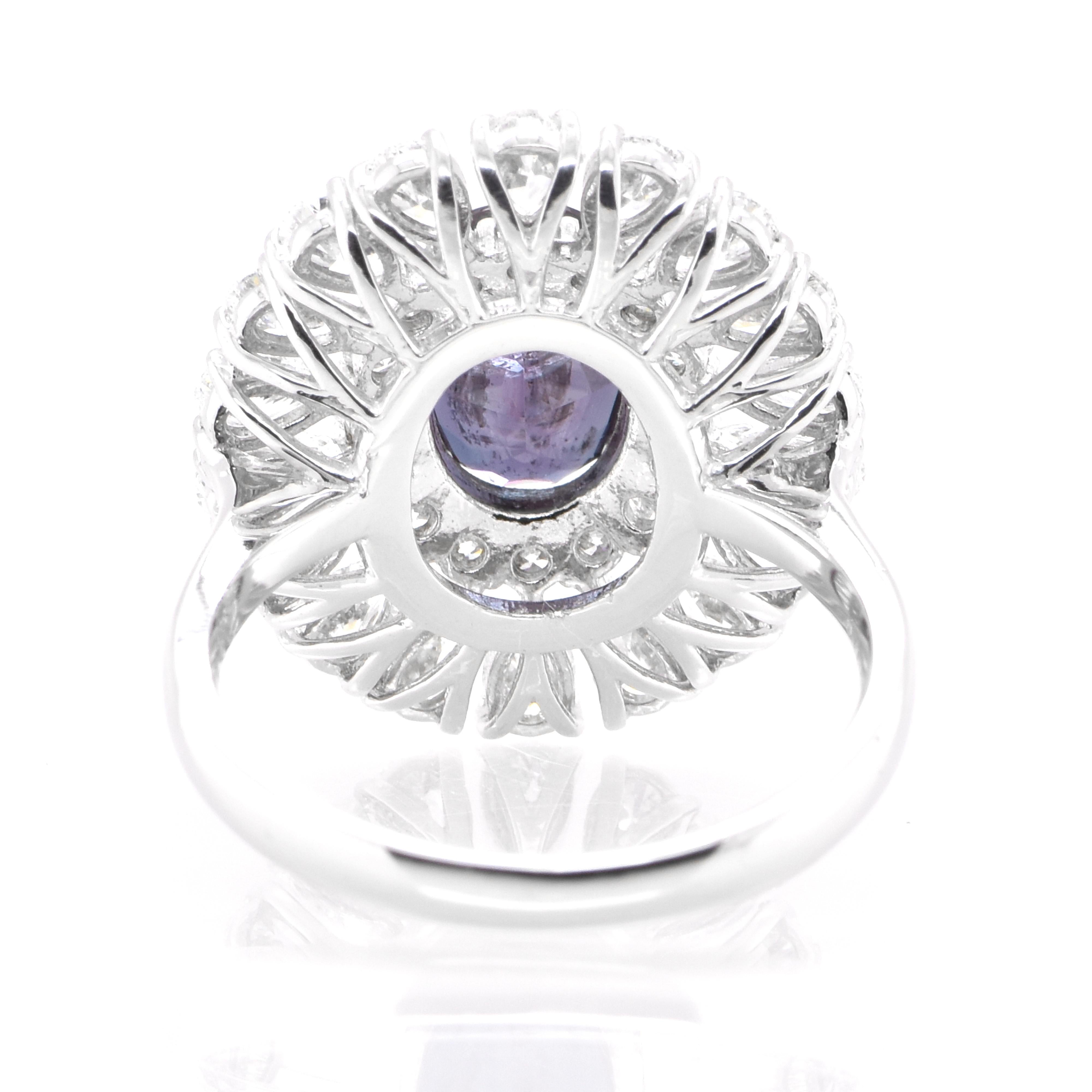 2.39 Carat Natural Brazilian Alexandrite and Diamond Ring Set in Platinum For Sale 1