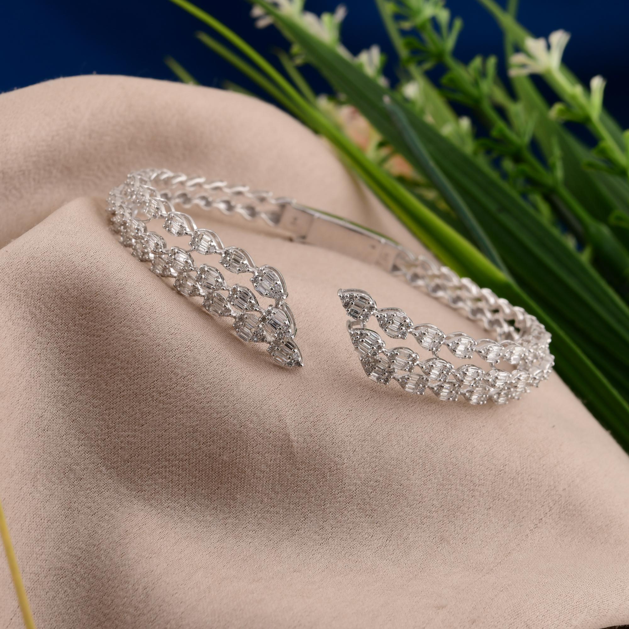 Baguette Cut 2.39 Carat SI/H Baguette Diamond Bangle Bracelet 18 Karat White Gold Jewelry For Sale