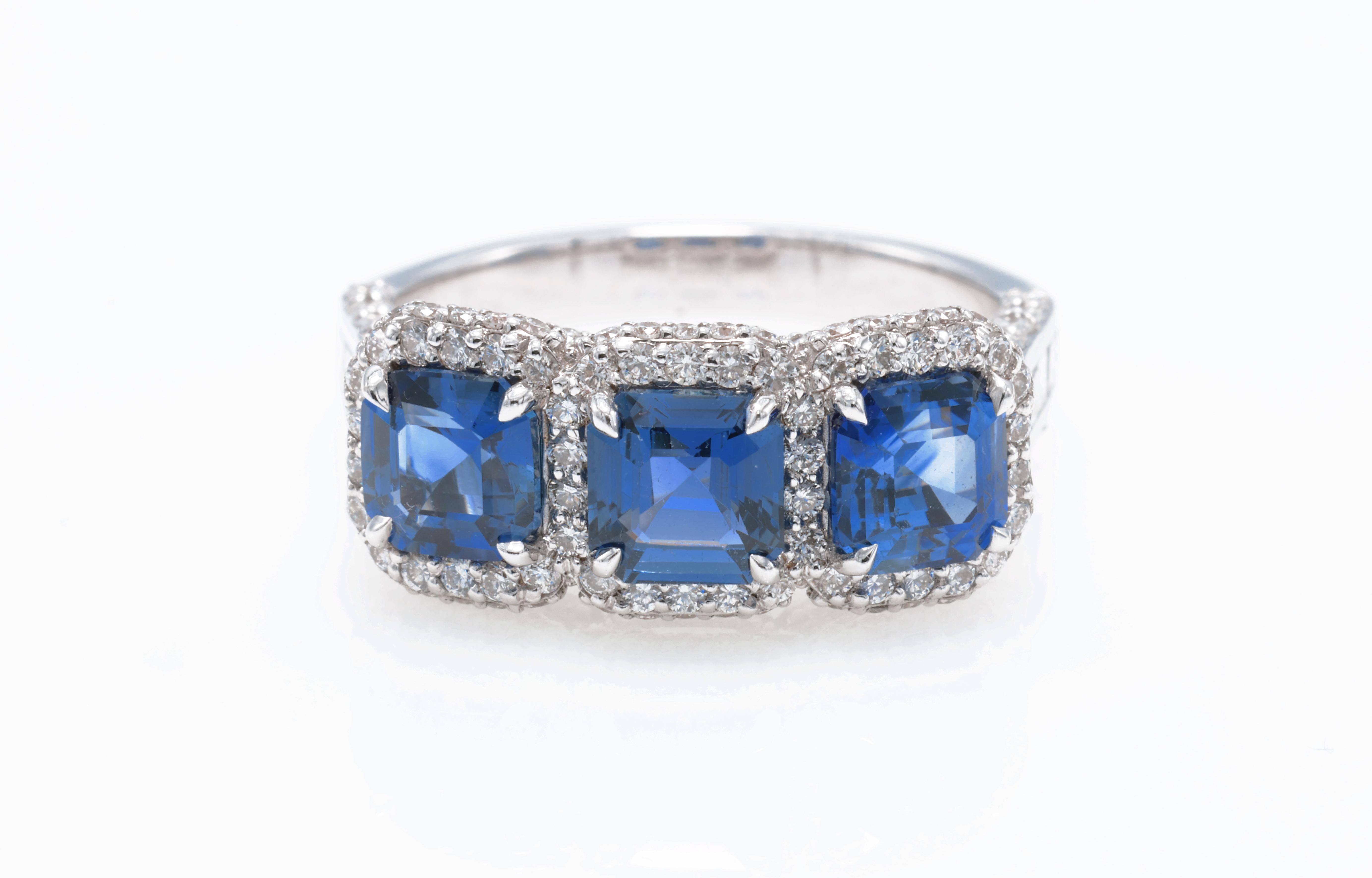 Bague carrée saphir émeraude 2,39 carats Neuf - En vente à บางรัก, TH