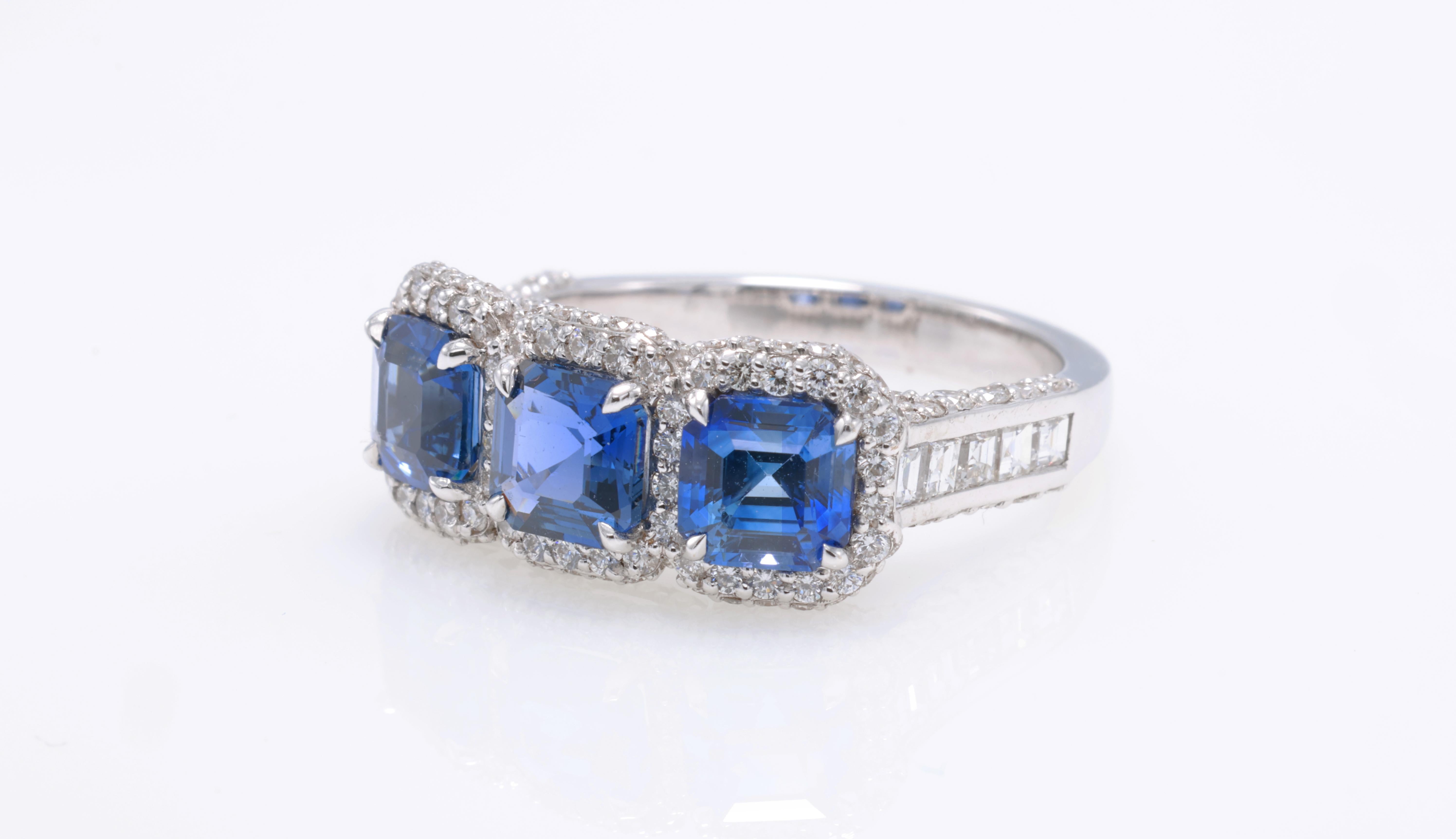 Bague carrée saphir émeraude 2,39 carats en vente 1