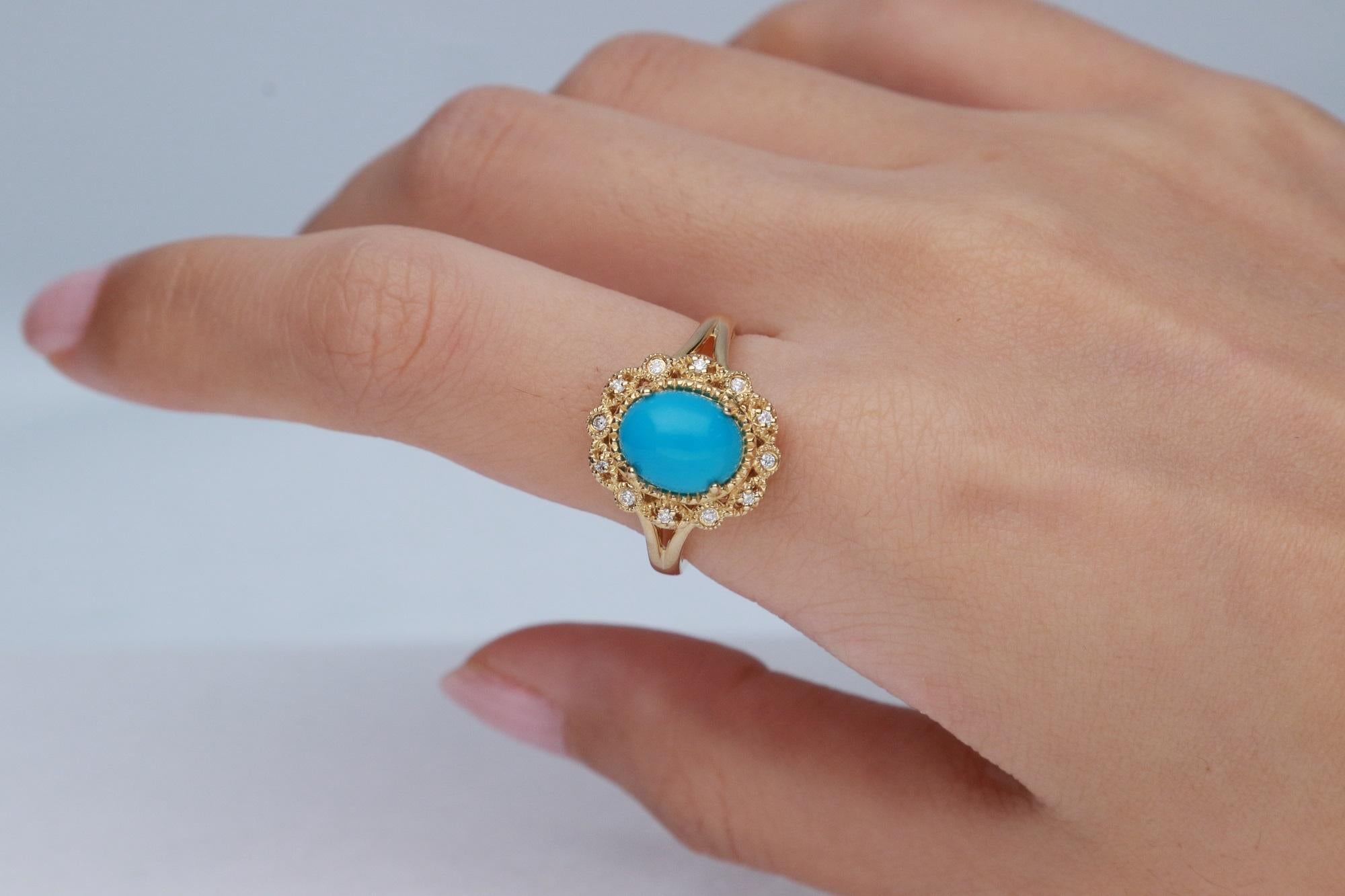 Art Deco 2.39 Carat Turquoise and 0.09 Carat Round Diamond 14 Karat Yellow Gold Ring