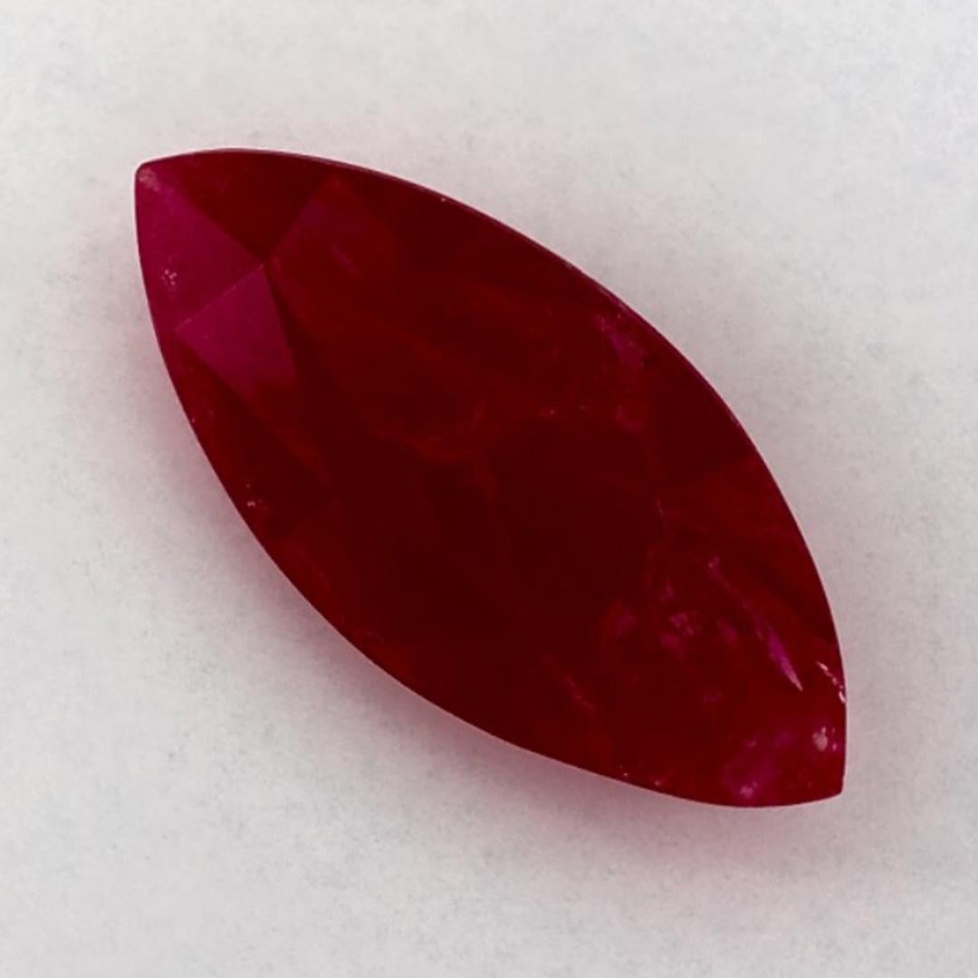 Una exquisita piedra de nacimiento de color rojo para julio, que se cree que transmite un estatus de poder y riqueza.

Explora la vibrante colección de esmeraldas, rubíes y zafiros de nuestra tienda, disponibles como gemas sueltas y combinadas con