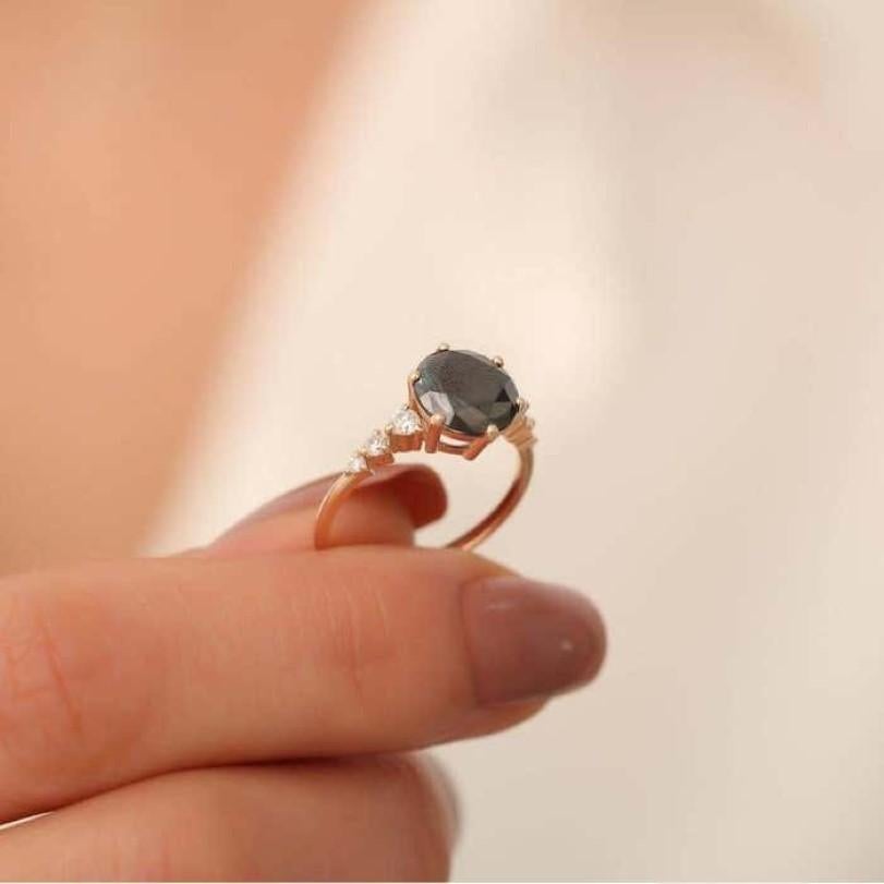 Round Cut 2.39ct Black Diamond Engagement Ring For Sale