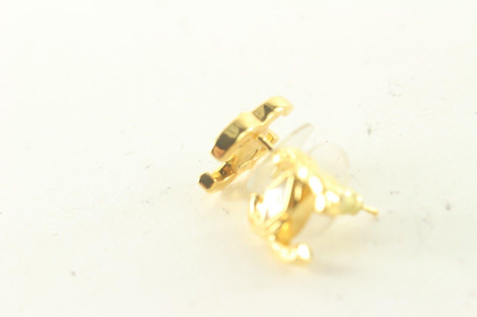 23C CHANEL CC Logo Crystal Earrings Studs Gold Tone 5CZ811K For Sale 1