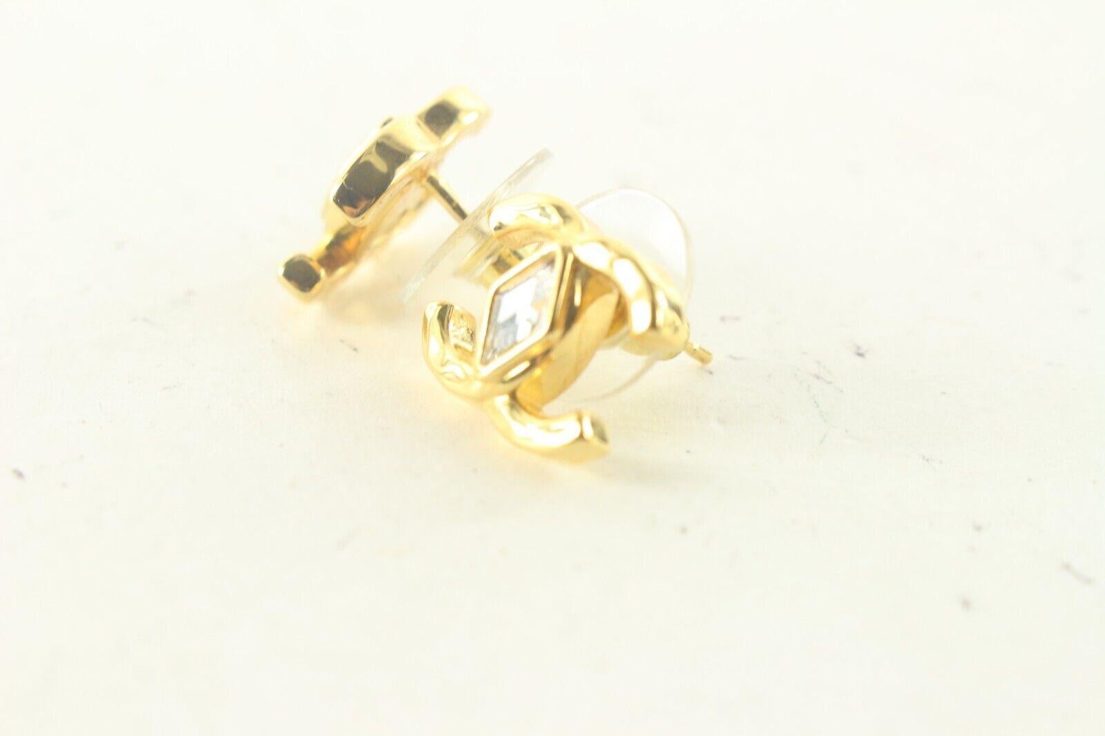 23C CHANEL CC Logo Crystal Earrings Studs Gold Tone 5CZ811K For Sale 2