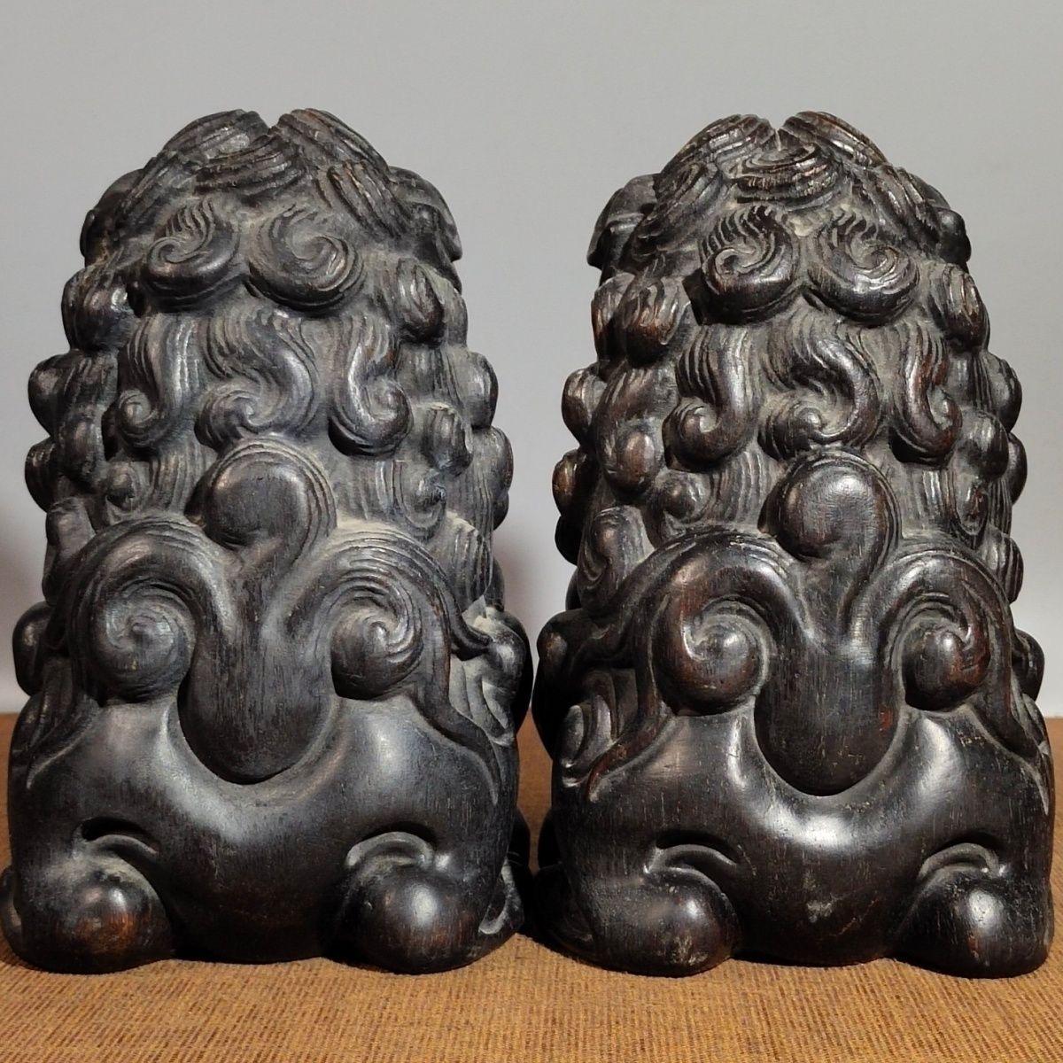 Mid-20th Century 23cm Vintage Chinese Auspicious Wood Lions Pair Sculptures For Sale