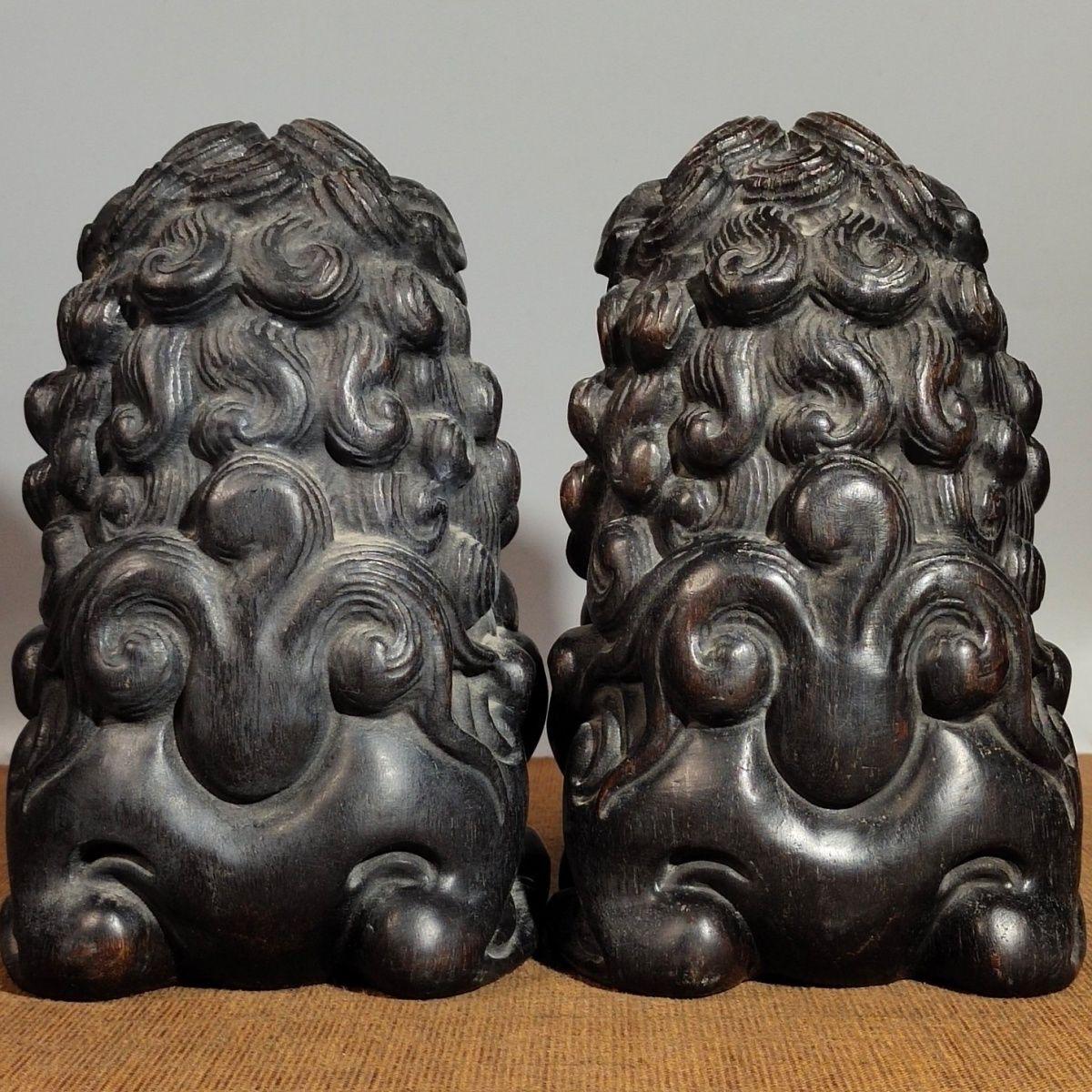 23cm Vintage Chinese Auspicious Wood Lions Pair Sculptures For Sale 4