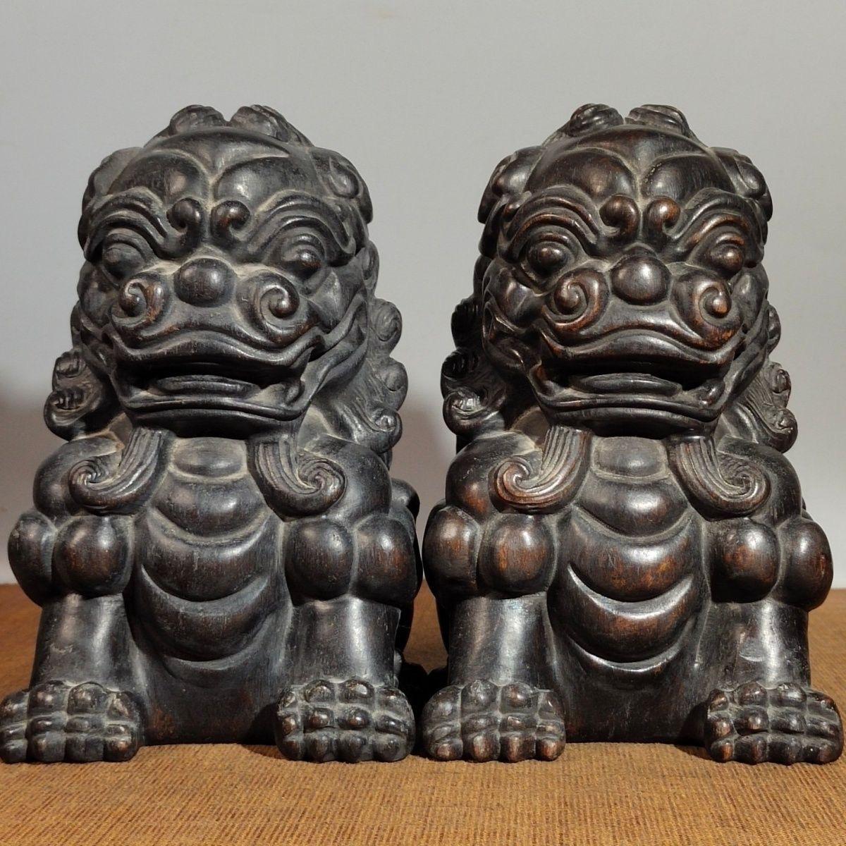 23cm Vintage Chinese Auspicious Wood Lions Pair Sculptures For Sale 5