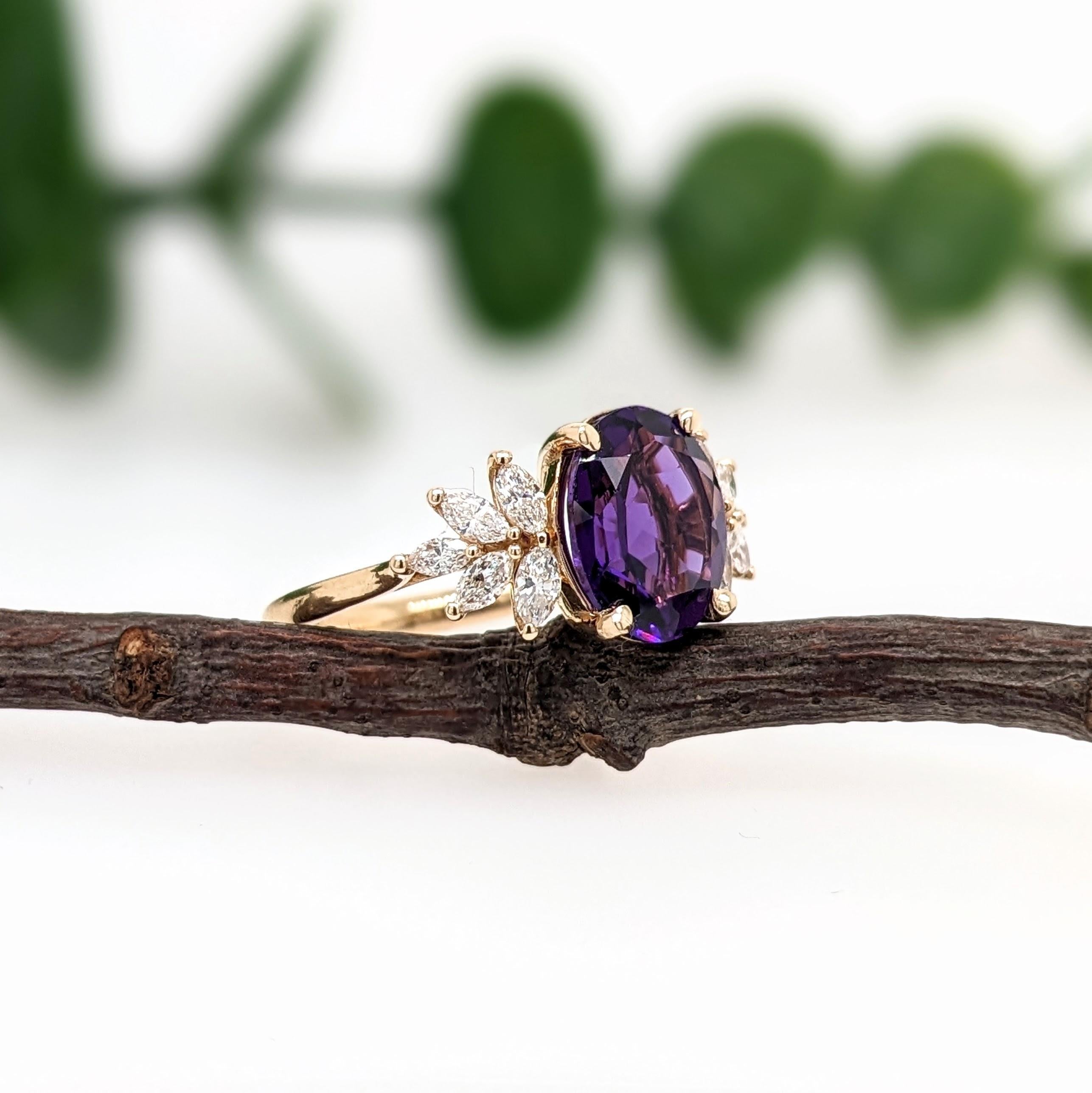 2.3ct Amethyst Ring w Natural Diamonds in Solid 14k Yellow Gold Oval 10x8mm In New Condition For Sale In Columbus, OH