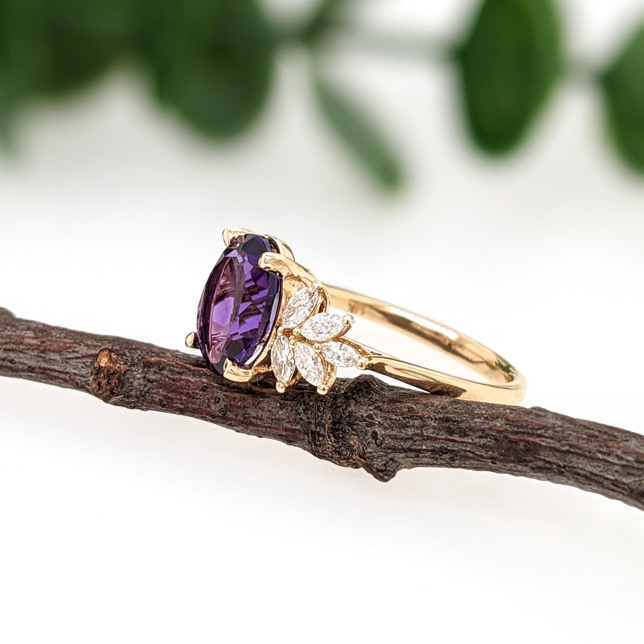 Women's 2.3ct Amethyst Ring w Natural Diamonds in Solid 14k Yellow Gold Oval 10x8mm For Sale