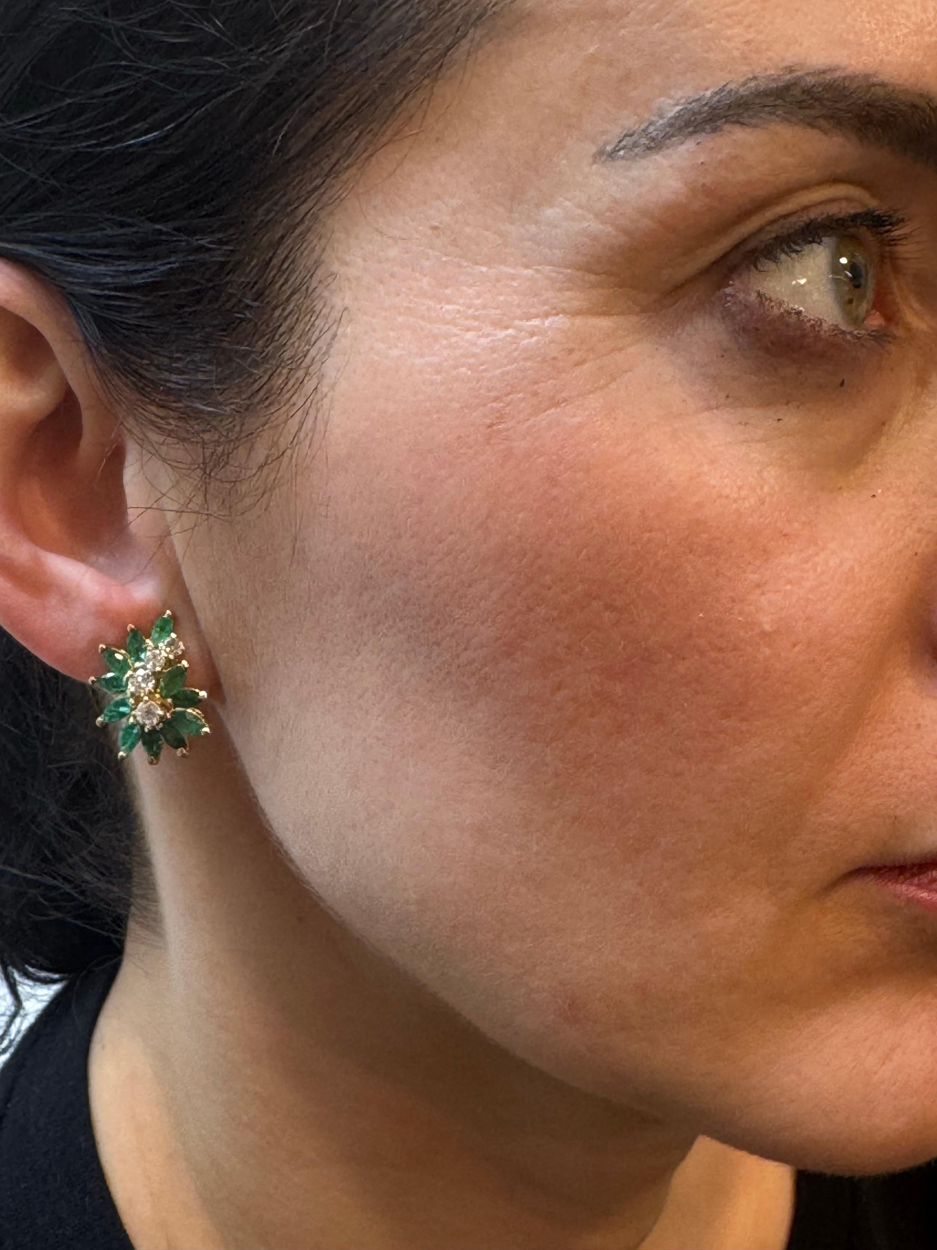 Pendiente de clip con esmeralda marquesa brasileña natural de 2,3 ct y diamante de 0,80 ct 18 KYG Corte marquesa en venta