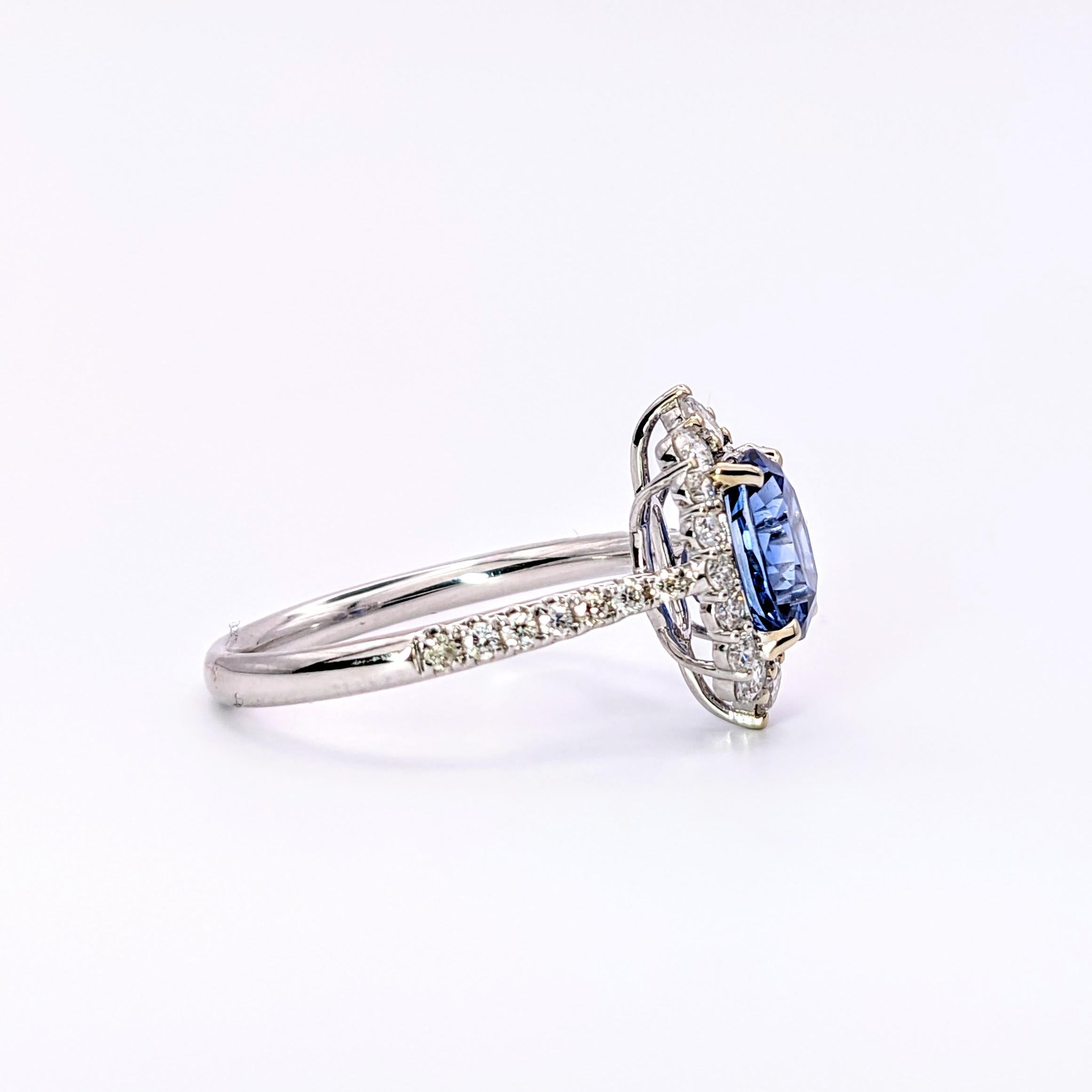 Contemporary 2.3ct Oval Sapphire Ring in Solid 14k White Gold w Natural Diamonds  Pavé Shank For Sale