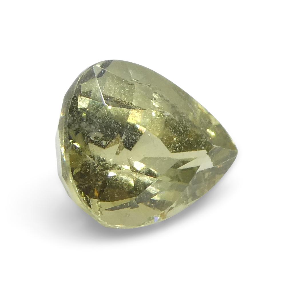 Saphir jaune en forme de poire 2,3 carats provenant de Tanzanie en vente 7