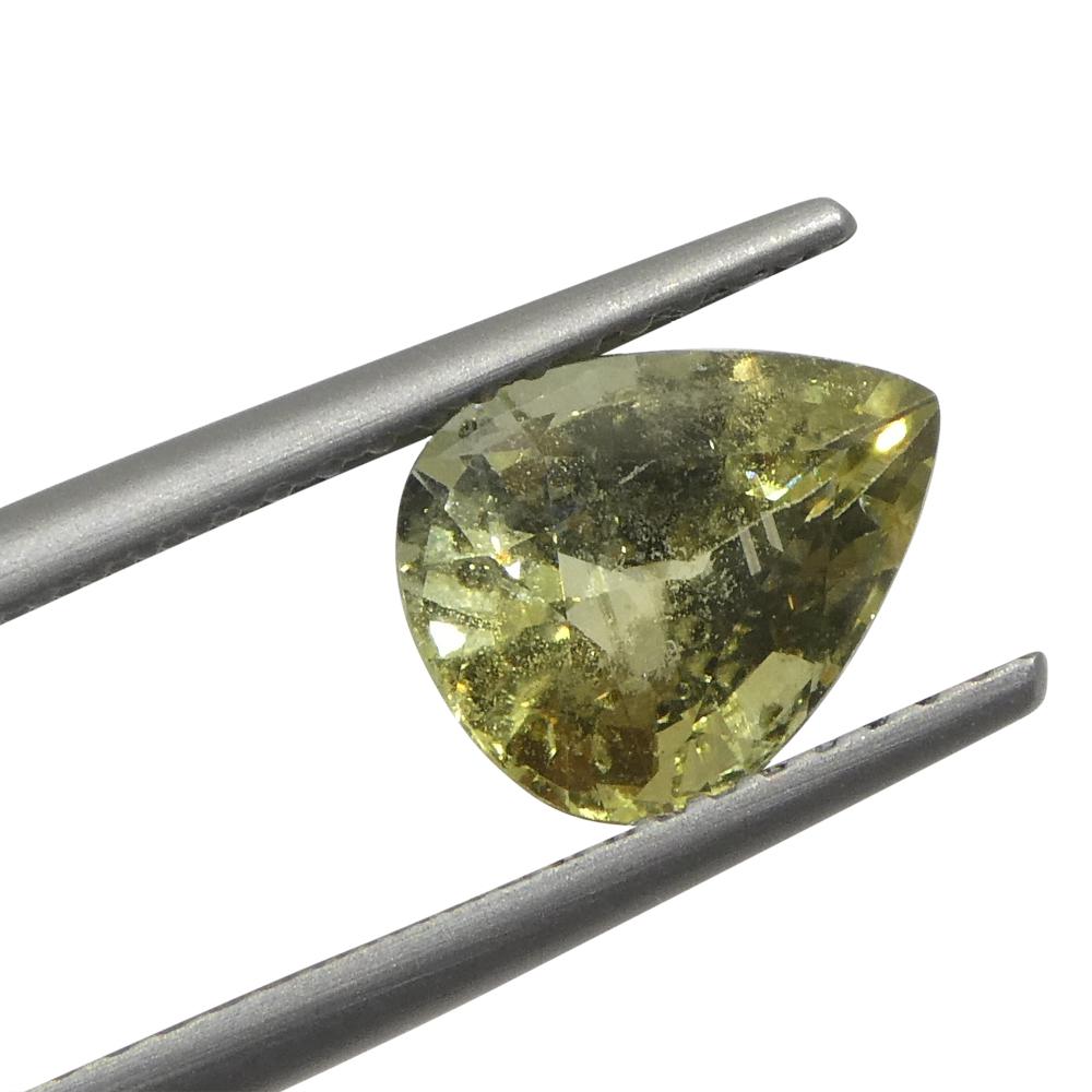 Taille brillant Saphir jaune en forme de poire 2,3 carats provenant de Tanzanie en vente