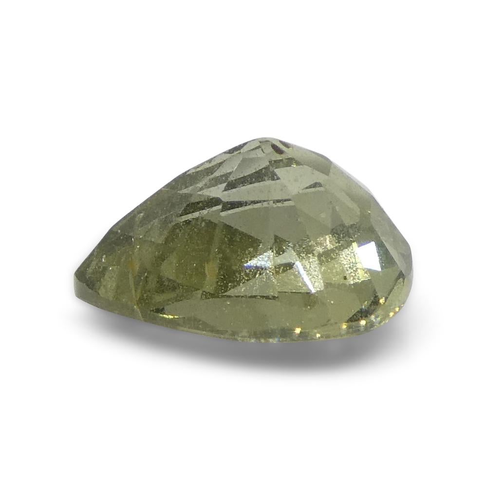 Saphir jaune en forme de poire 2,3 carats provenant de Tanzanie en vente 4