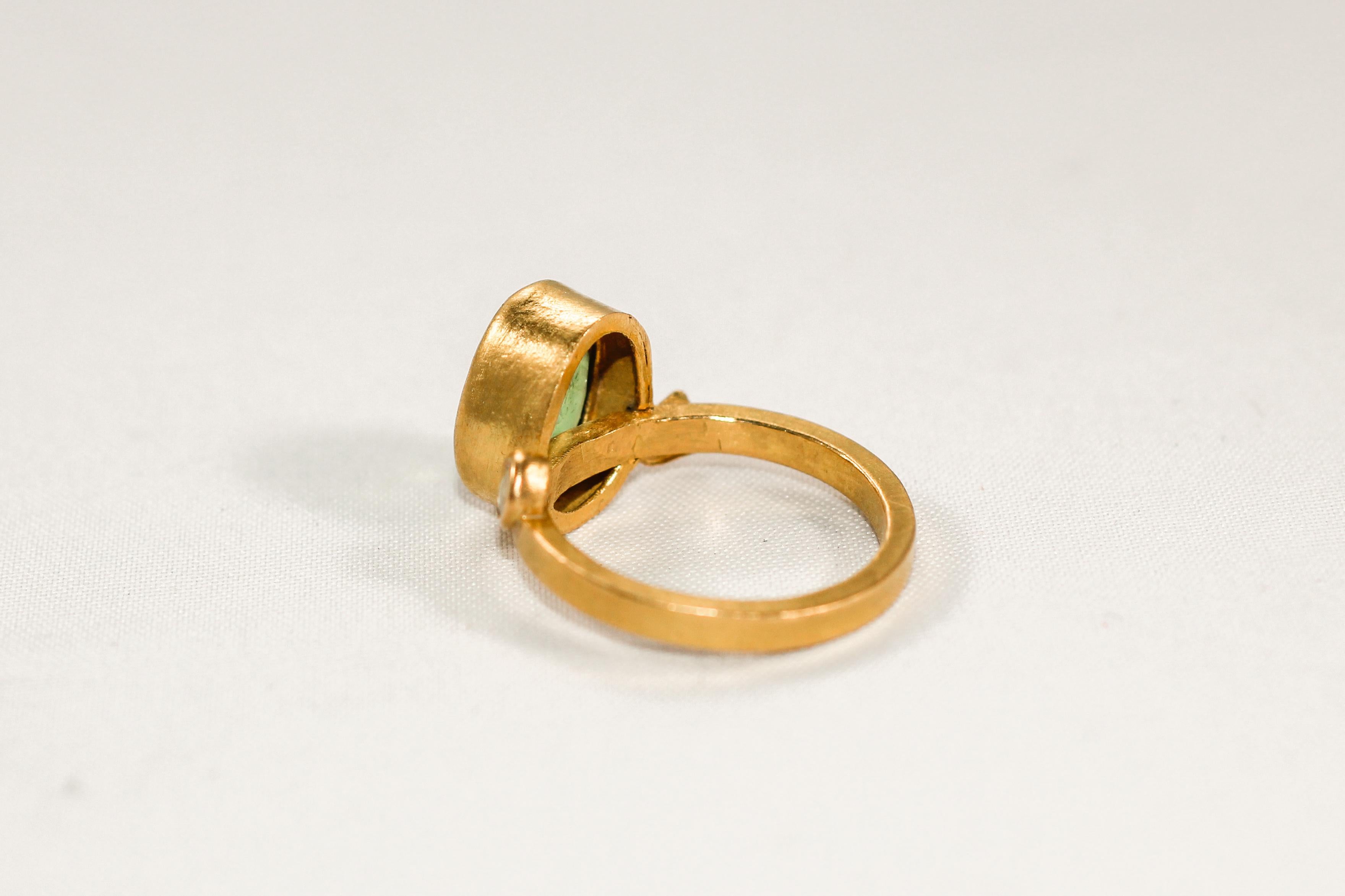 Contemporary 2.3Ct Russian Demantoid Garnet Yellow Diamonds 22K Gold Bridal Three-Stone Ring