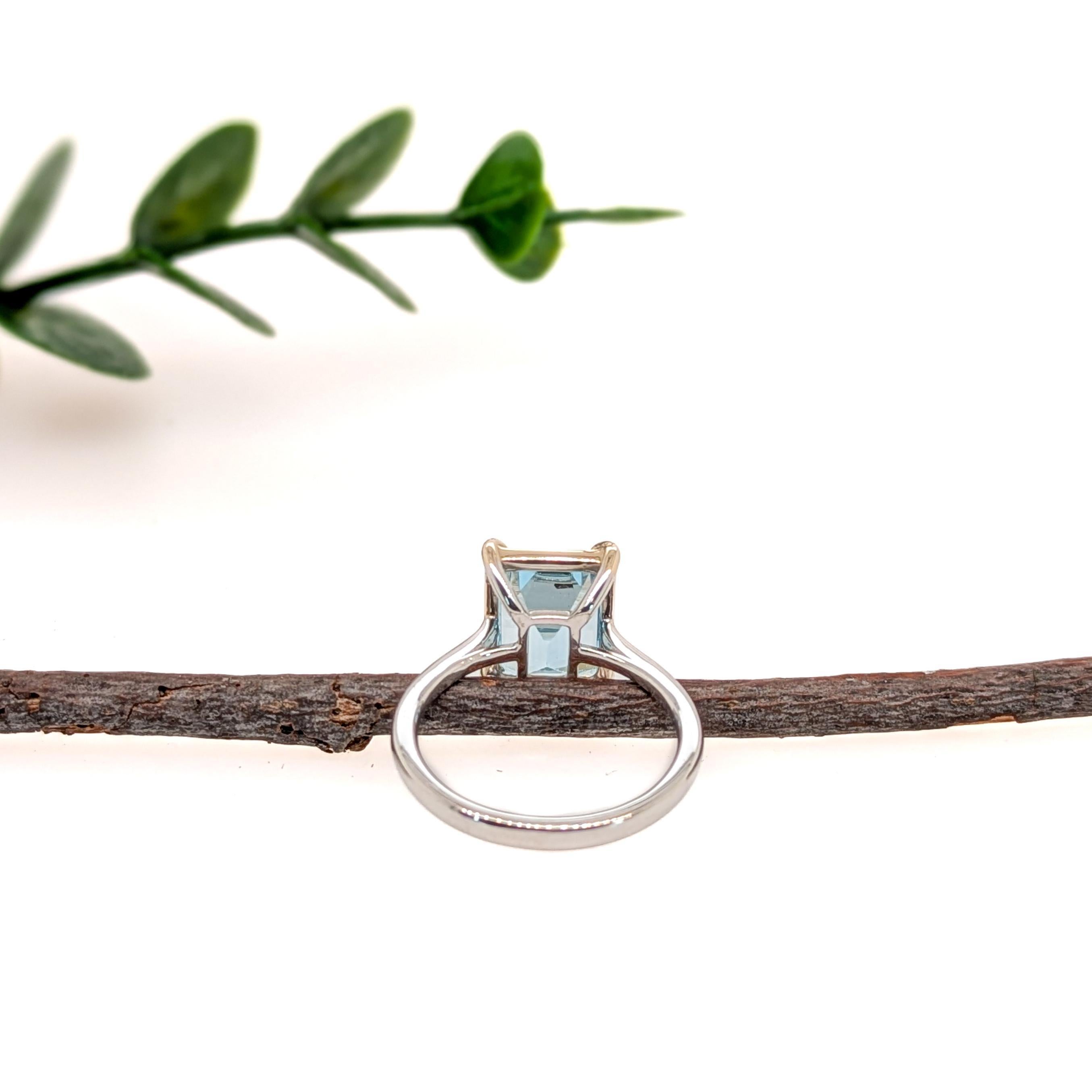 Solitär-Aquamarinring aus massivem 14K Weißgold mit 2,3 Karat Solitär  EM 9x7mm Damen im Angebot