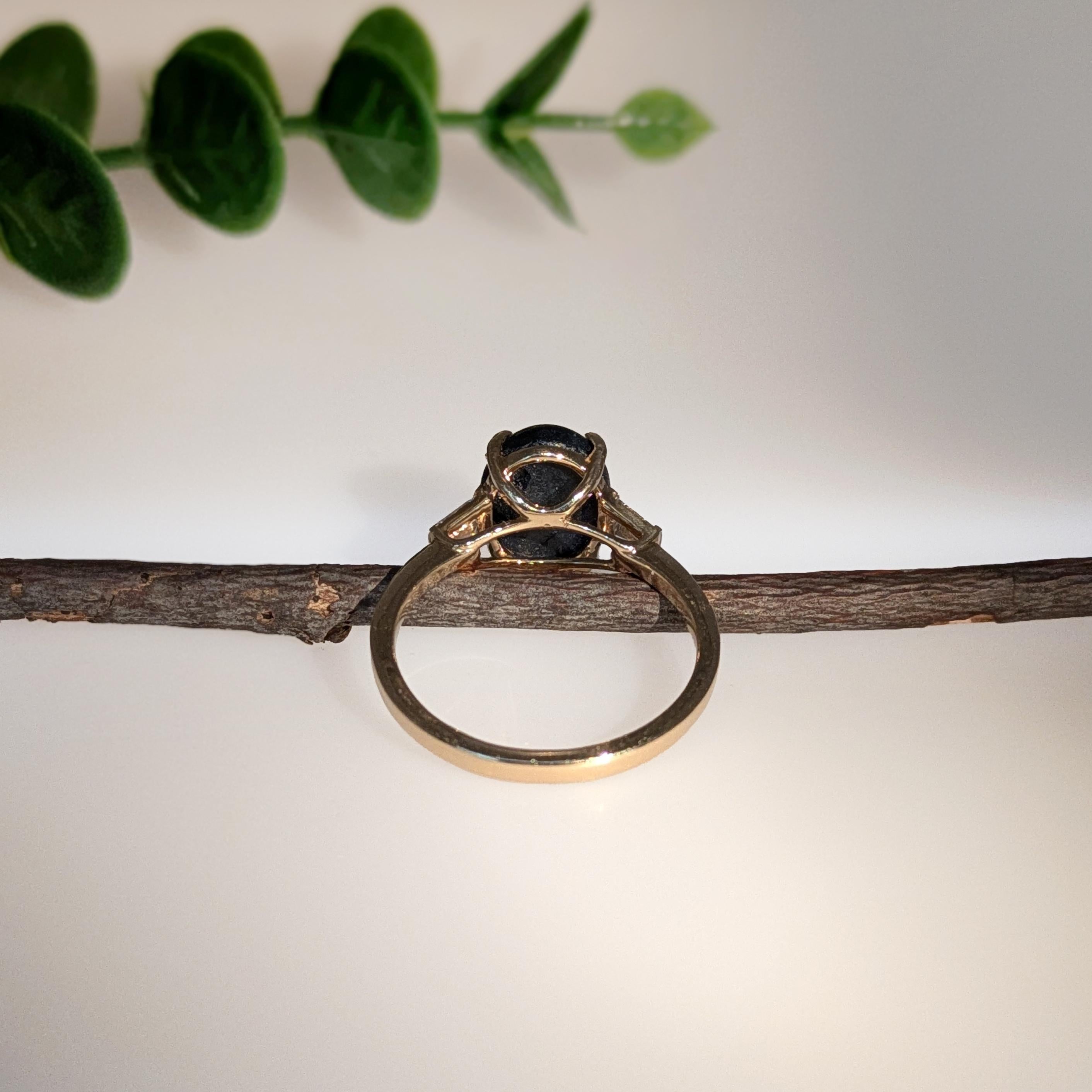 Donna Anello con zaffiro a stella da 2,3 carati e accenti di diamanti naturali in oro massiccio 14K  OV 10x8mm in vendita