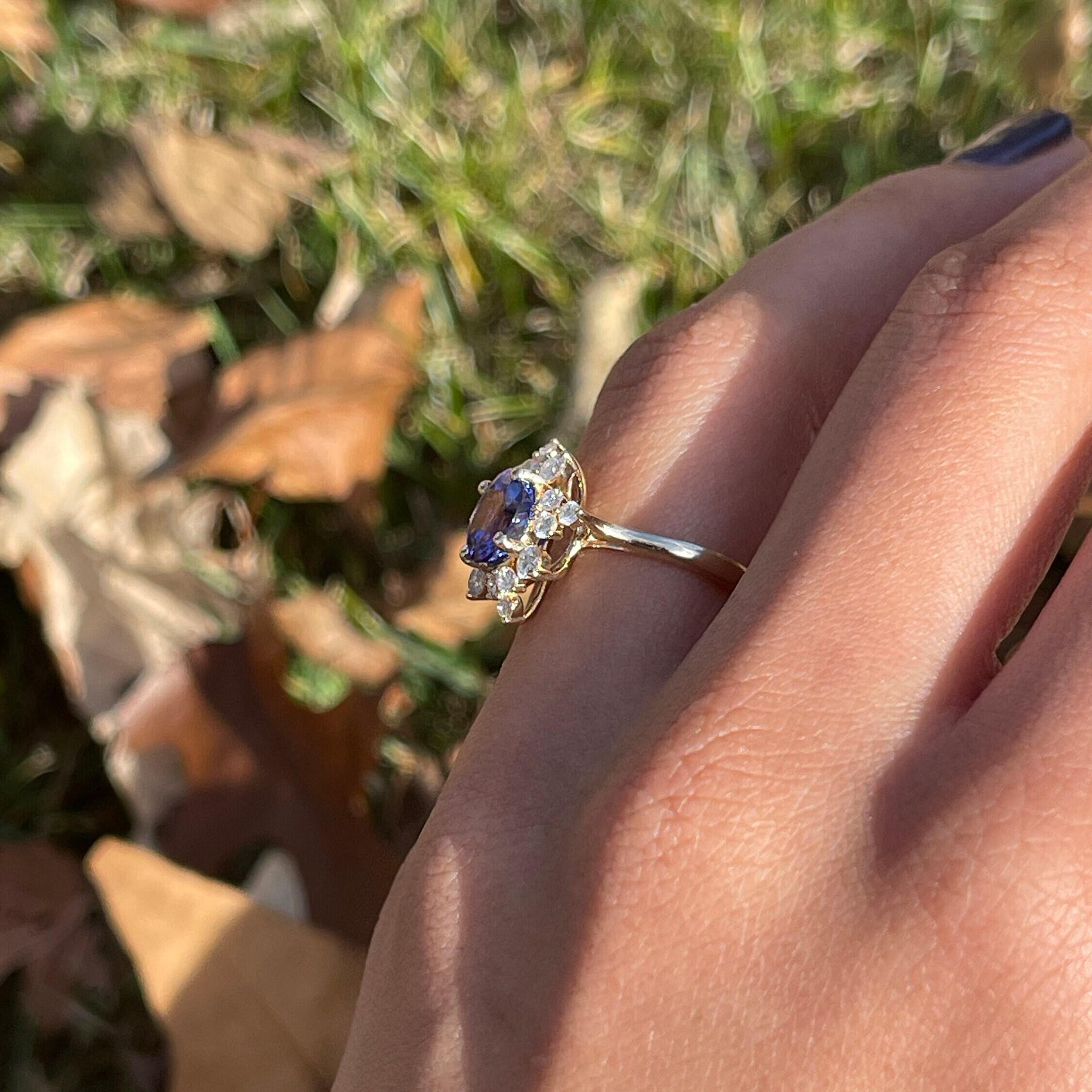 2.3ct Tanzanite Ring w Earth Mined Diamonds in Solid 14k Yellow Gold Round 8.3mm For Sale 1