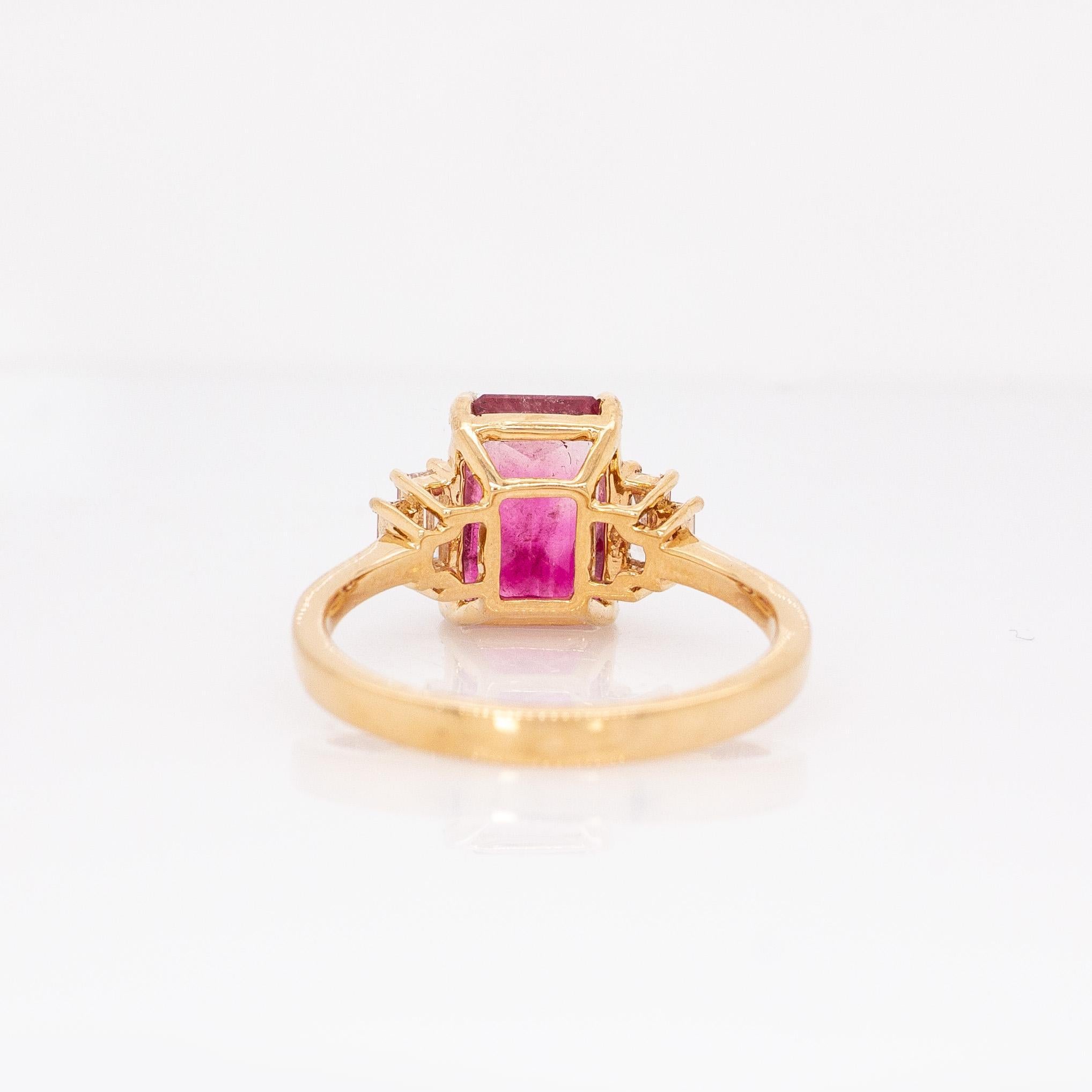 Donna Anello con tormalina bicolore da 2,3 carati e diamanti naturali: Oro massiccio 14k, 9x7mm in vendita