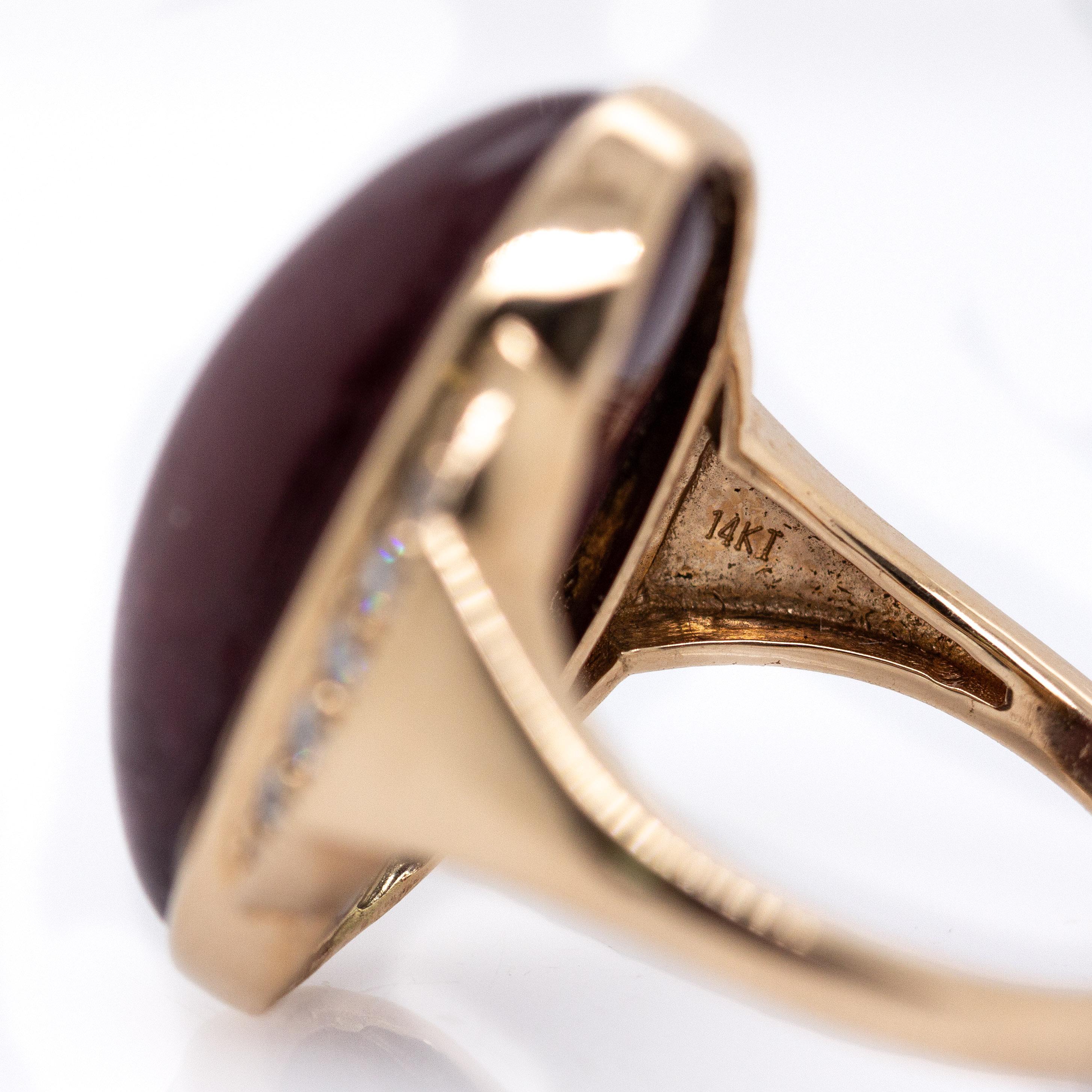 Donna Anello con rubino a stella del Madagascar da 23 carati e accenti di diamanti naturali in oro massiccio 14K