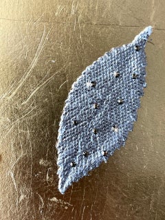 23K Gold Leaf Metal Tray Embossed Leaves with Crystal Trim