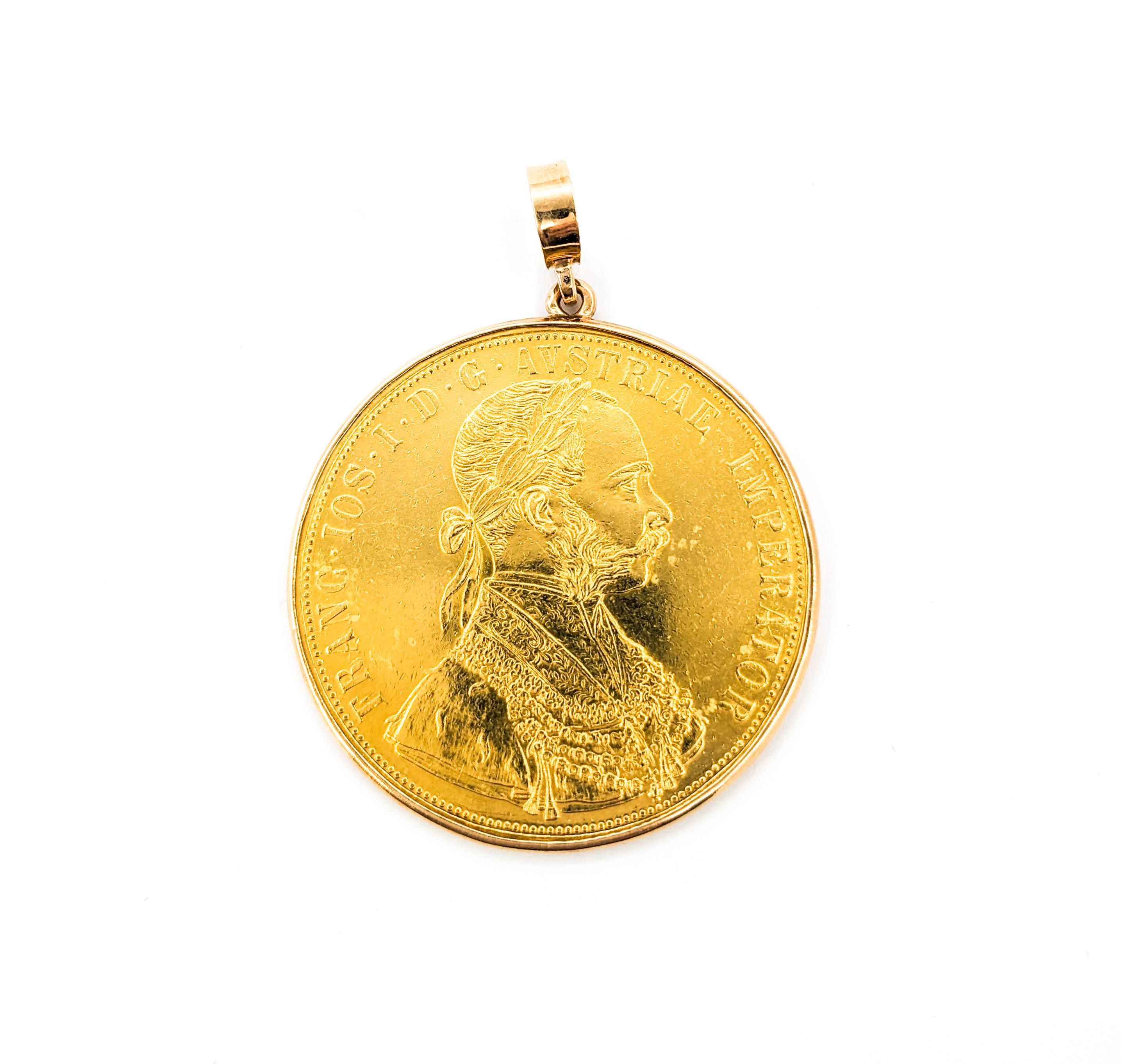 Pièce de monnaie en or 23kt 4 Ducat Autriche François Joseph I dans un porte-monnaie en or jaune Excellent état à Bloomington, MN