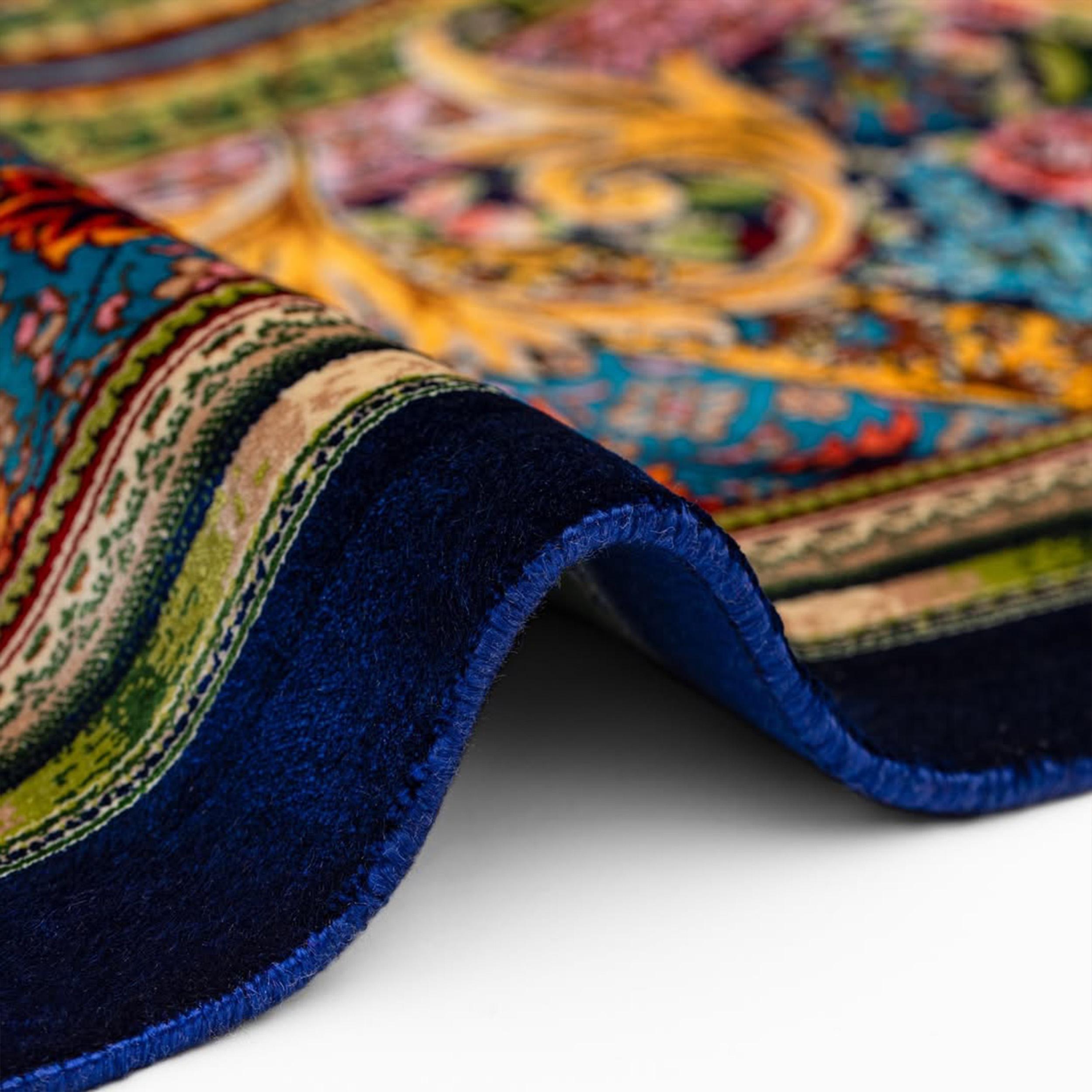 Tapis persan Shah Abbasi avec médaillon et volutes cachemire dans les tons de bijoux Neuf - En vente à Pudsey, GB