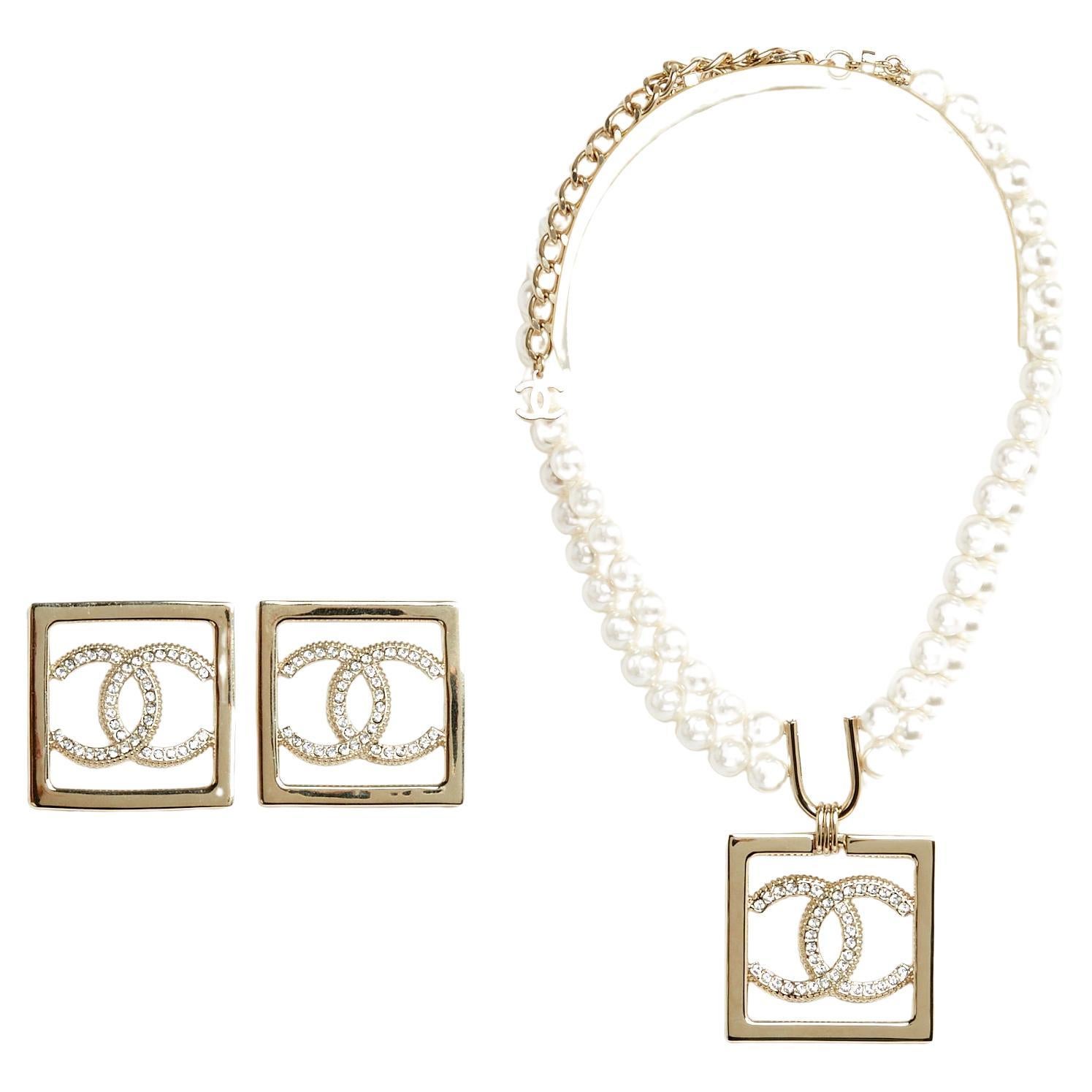 23P Chanel set CC in square XL Necklace earrings For Sale at 1stDibs   chanel necklace and earring set gold, chanel necklace and earrings set,  chanel earrings and necklace