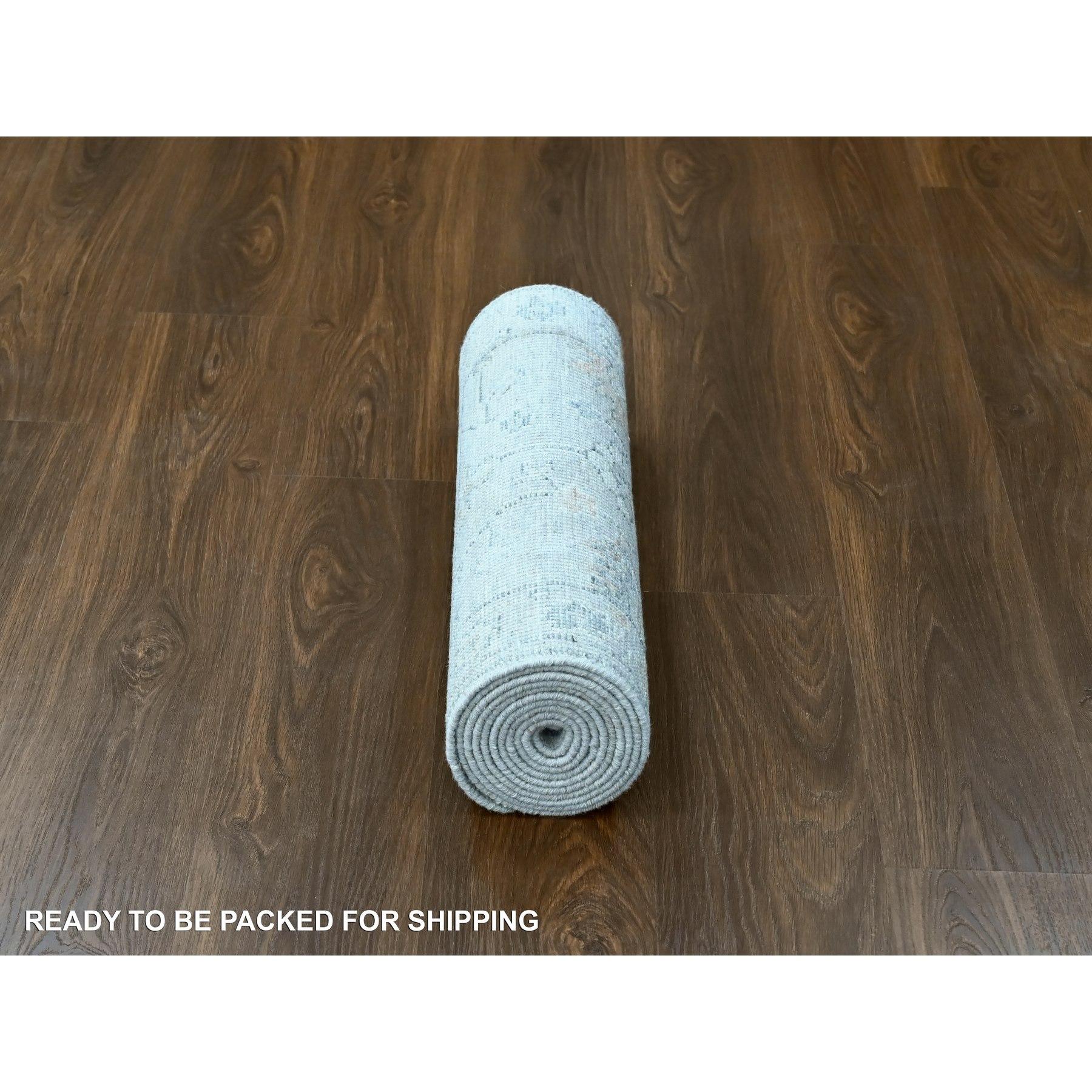 XXI secolo e contemporaneo Tappeto Runner Cloud Gray Oushak All Over Design Morbida Lana Annodata a Mano 2'3 