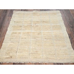 2'3"x2'9" Ivory Hand Knotted Undyed Natural Wool Moroccan Weave Mat Small Rug