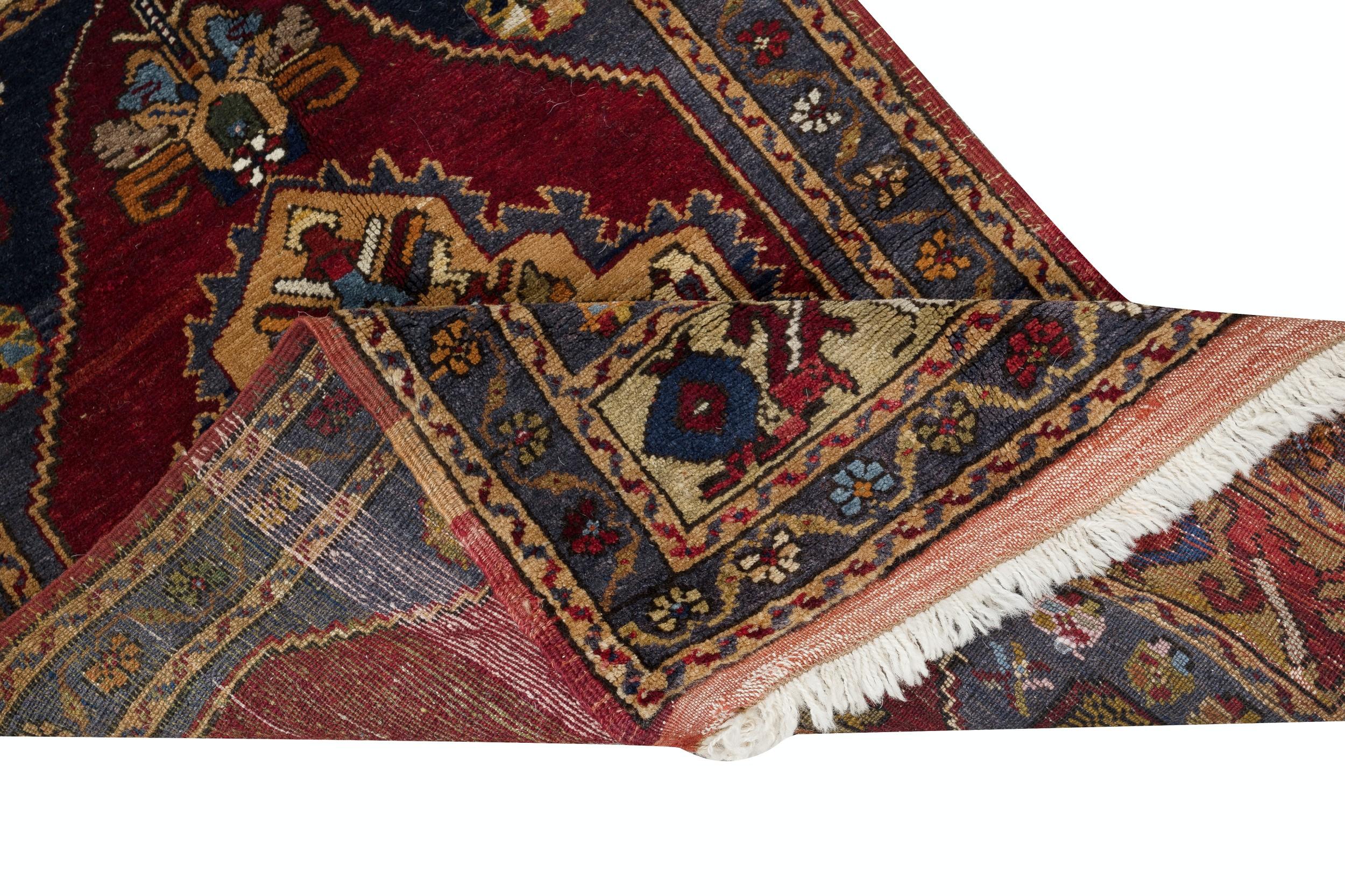 Rustic 23x40 in Vintage Accent Rug. 100% Wool. Traditional Handmade Turkish Scatter Rug For Sale