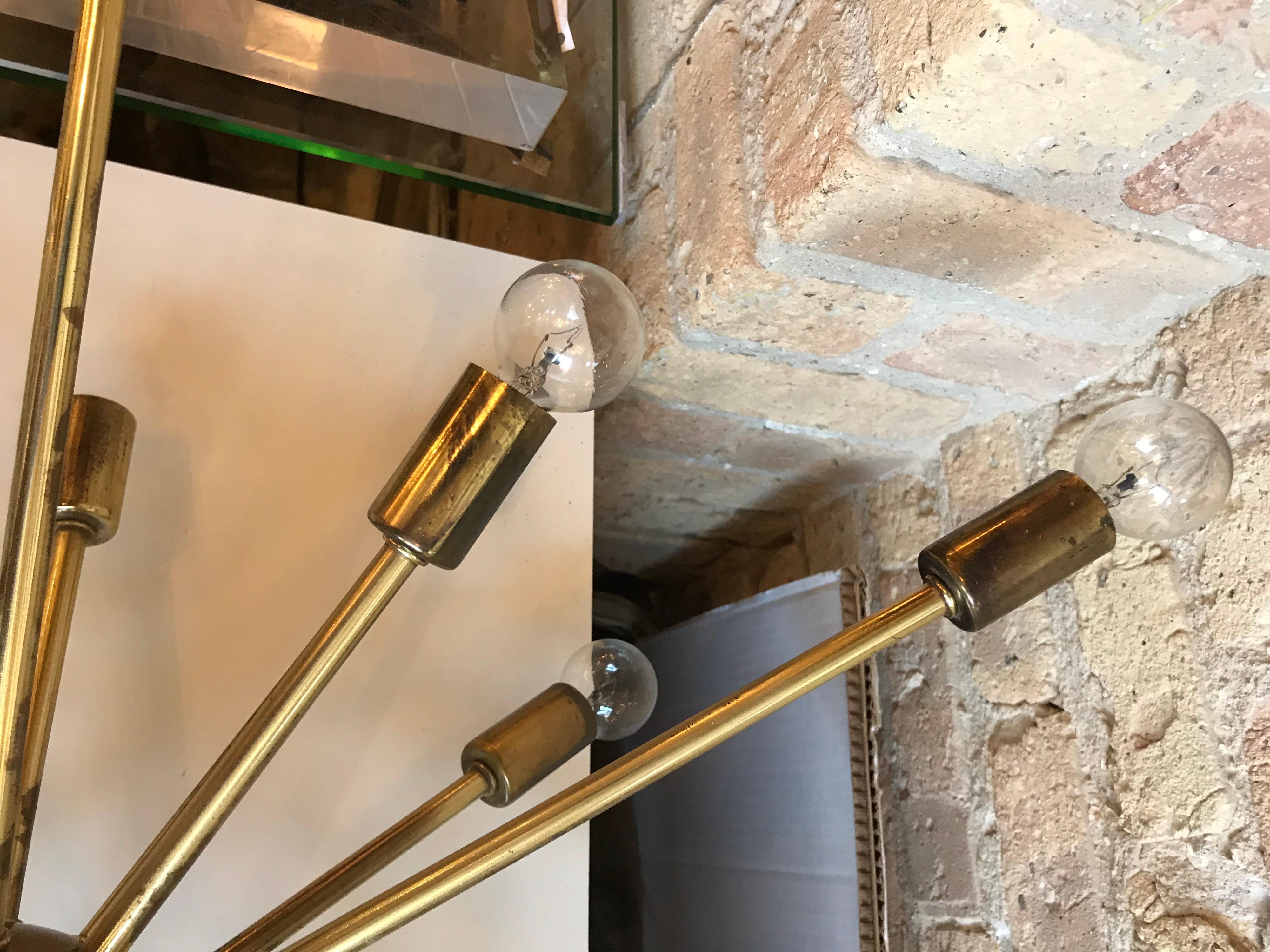 24-Arm Vintage Brass Sputnik Chandelier In Good Condition In Chicago, IL