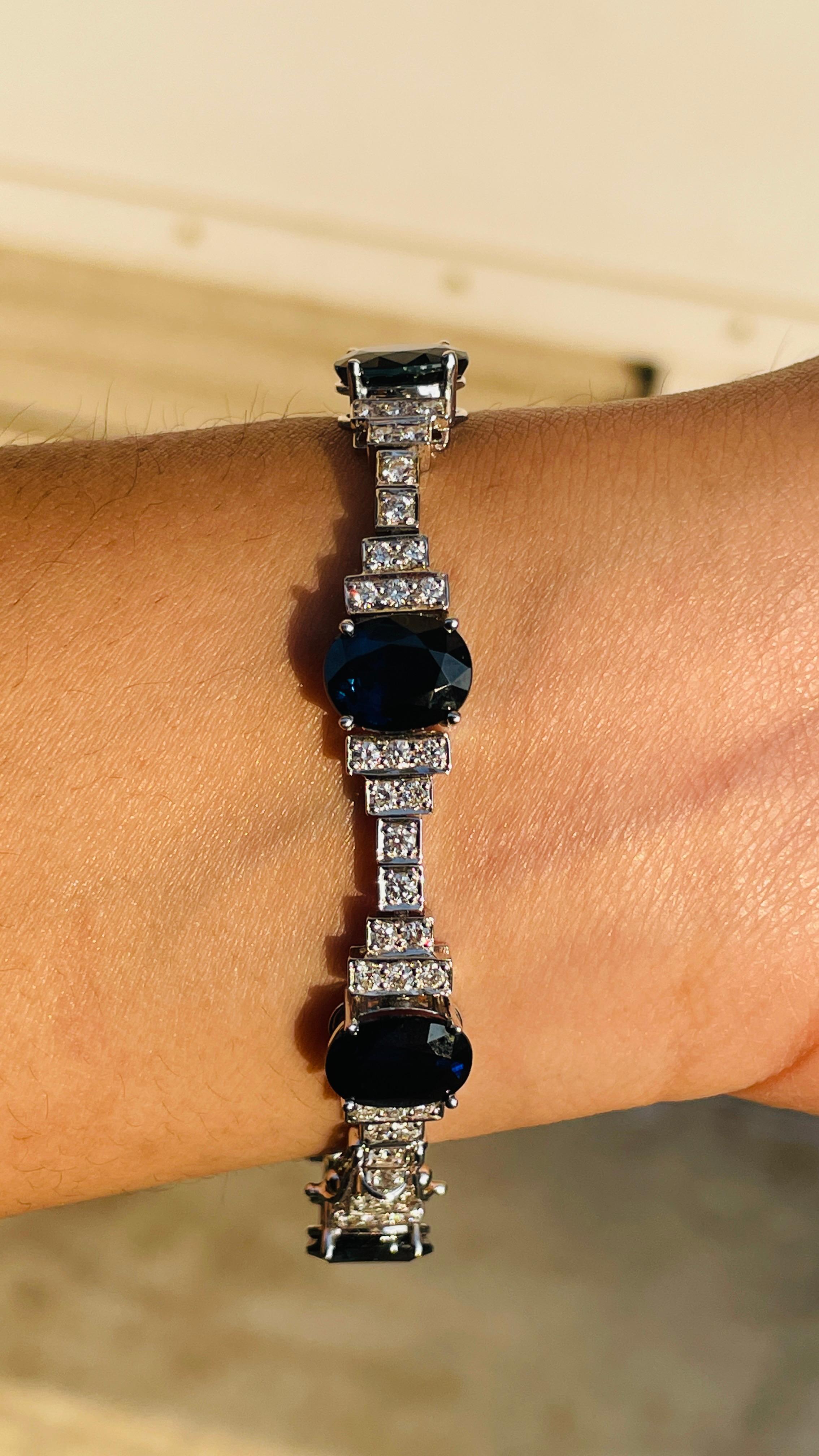 Bracelet tennis de mariage en or blanc 18 carats et saphir bleu 24 carats avec diamants Neuf - En vente à Houston, TX