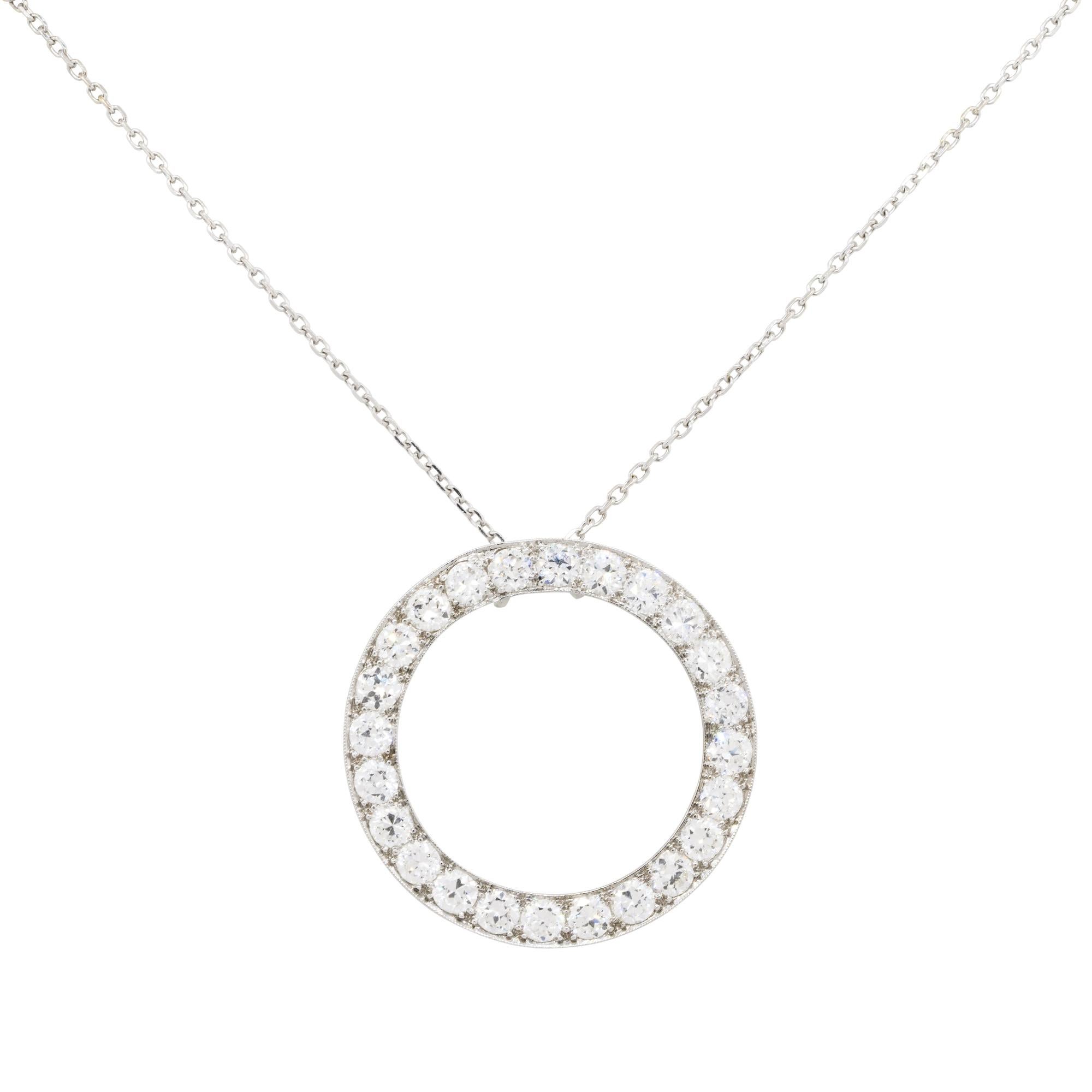 14k White Gold 2.4ctw Diamond Circle Pendant On Chain
Material: 14k White Gold
Diamond Details: Approximately 2.4ctw of Round Brilliant cut Diamonds. Diamonds are approximately G/H in color and VS in clarity
Clasps: Lobster Clasp
Total Weight: 6.2g