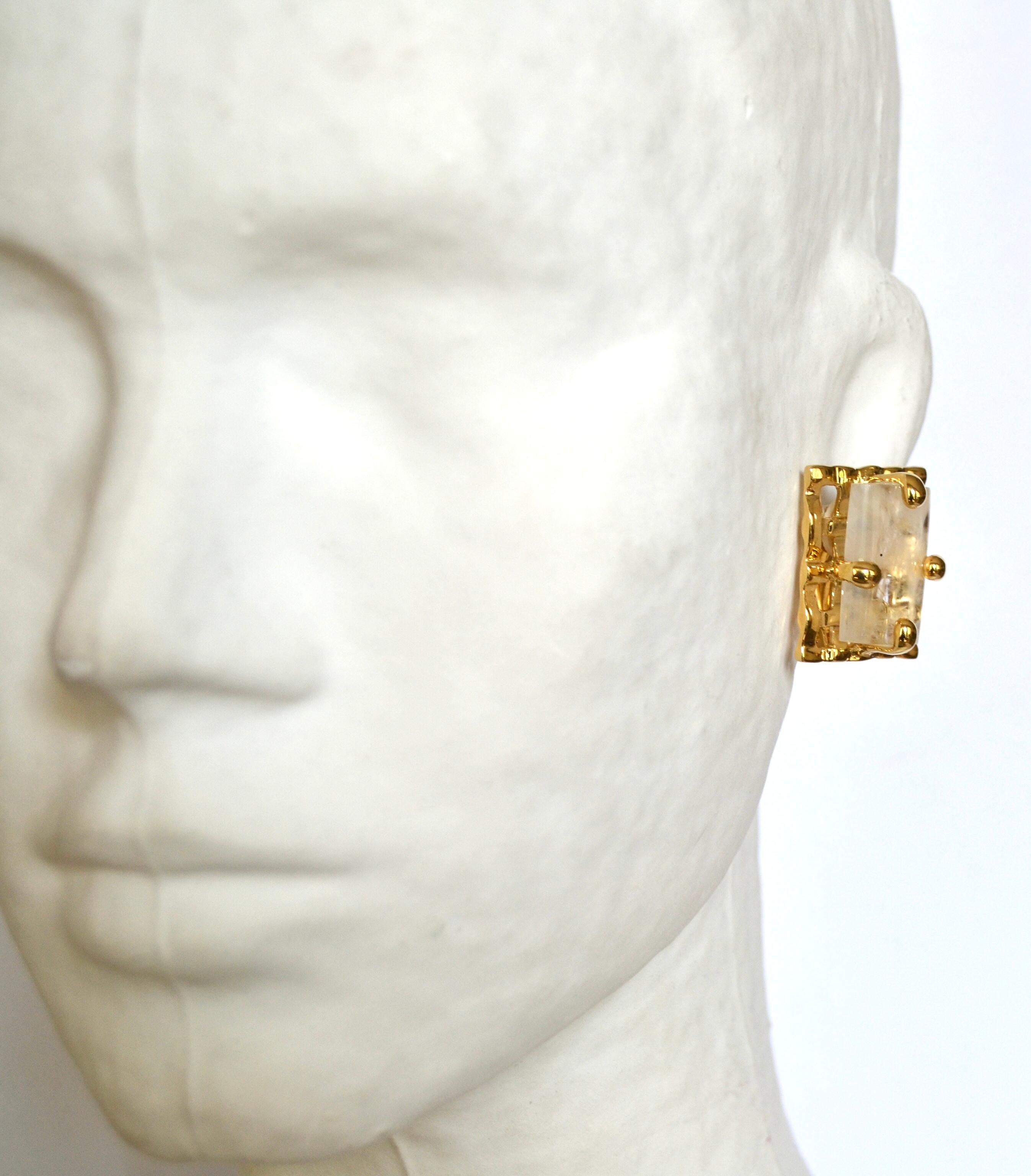 24-Carat Gilded Bronze and Rock Crystal Clip Earrings In New Condition For Sale In Virginia Beach, VA