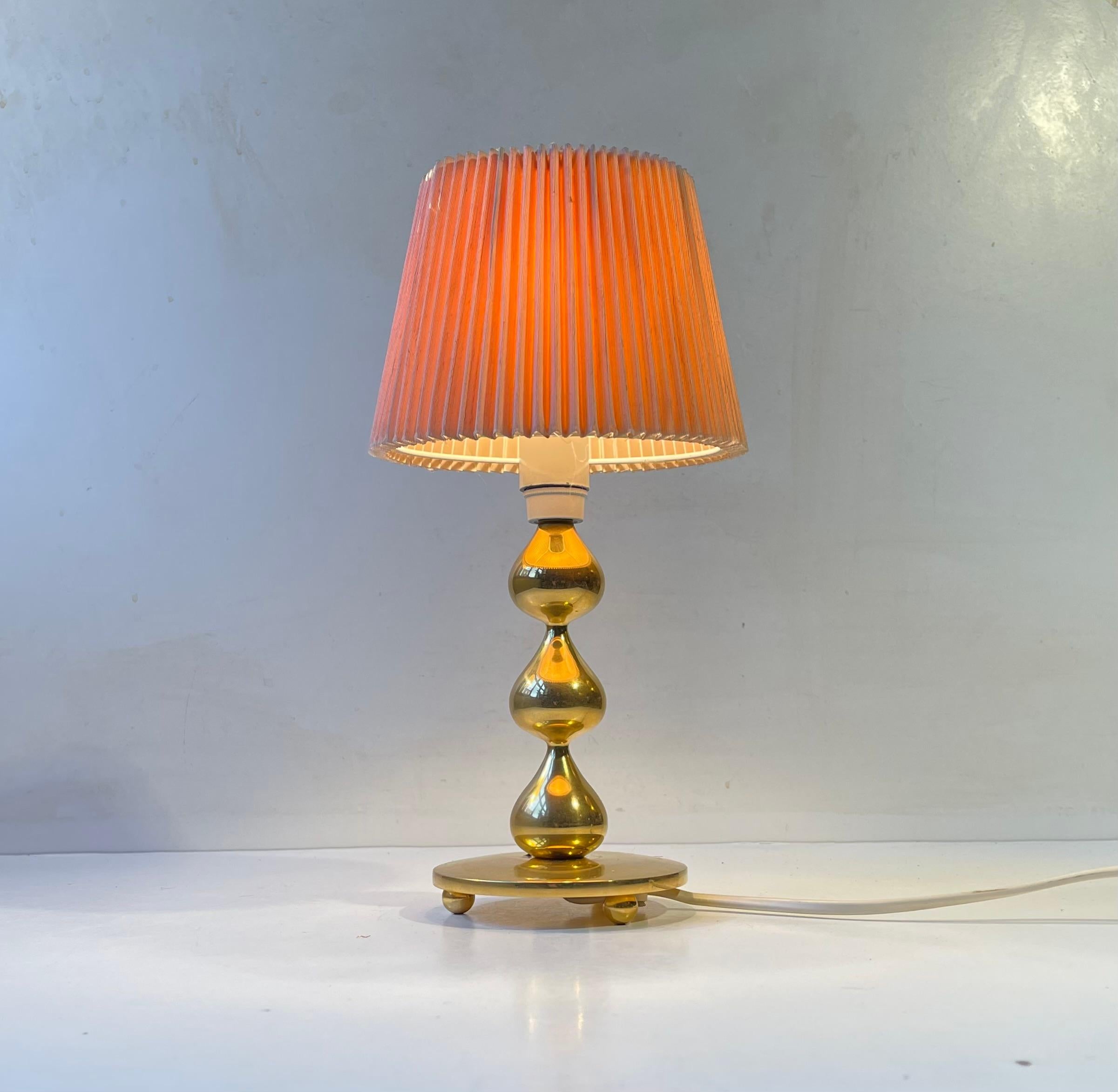 24 Carat Gold Plated Teardrop Table Lamp by Hugo Asmussen, Denmark, 1970s In Good Condition For Sale In Esbjerg, DK