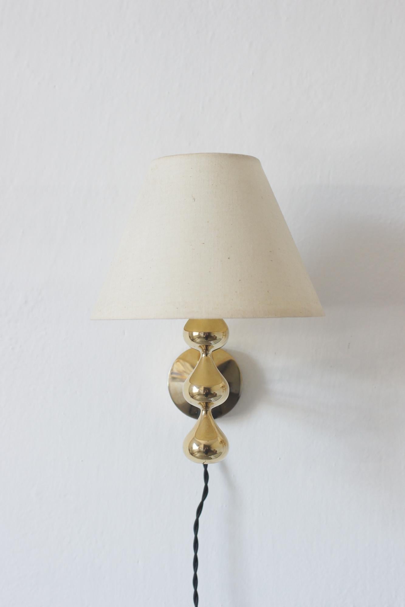 Lámparas de pared lágrima bañadas en oro de 24 quilates de Hugo Asmussen, Dinamarca, años 70, Juego de en Bueno estado para la venta en KUTNO, PL