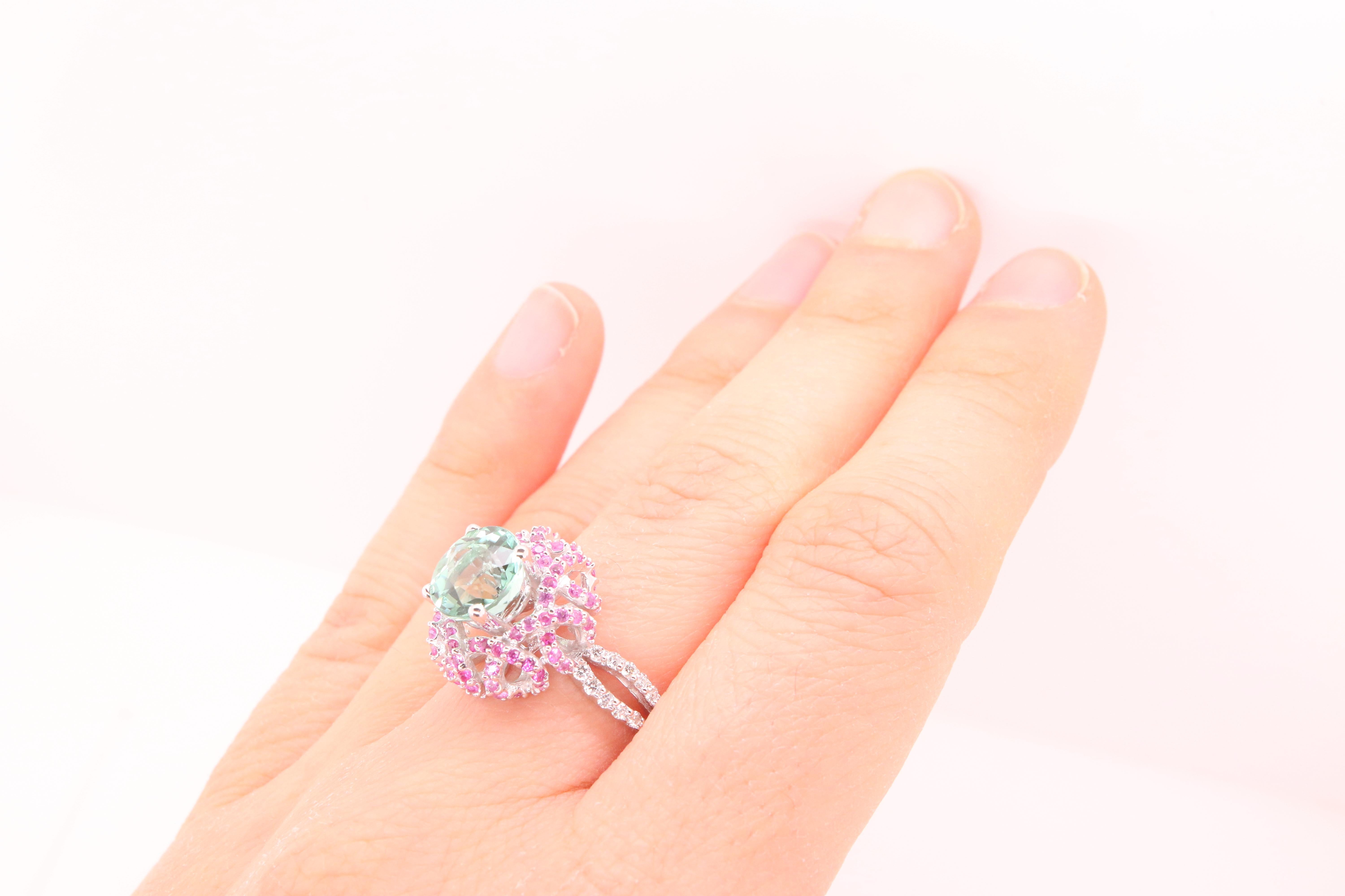 Contemporary 2.4 Carat Green Tourmaline Pink Sapphire and Diamond Fashion Ring
