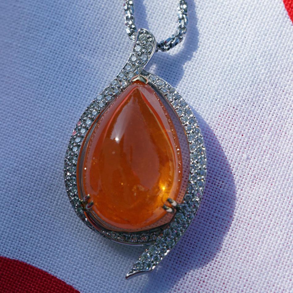 24 Carat Mandarin Garnet Brilliant Pendant Master Class Jewelry 0.50 ct TW VVS For Sale 7