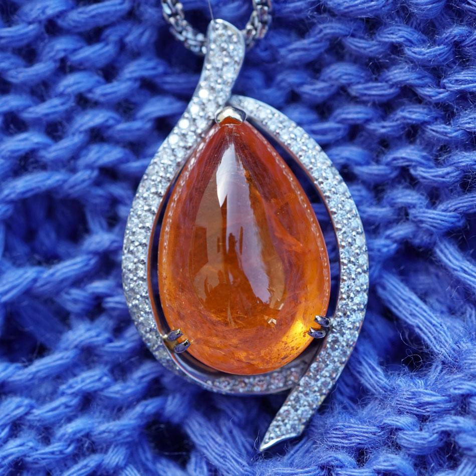 24 Carat Mandarin Garnet Brilliant Pendant Master Class Jewelry 0.50 ct TW VVS For Sale 8