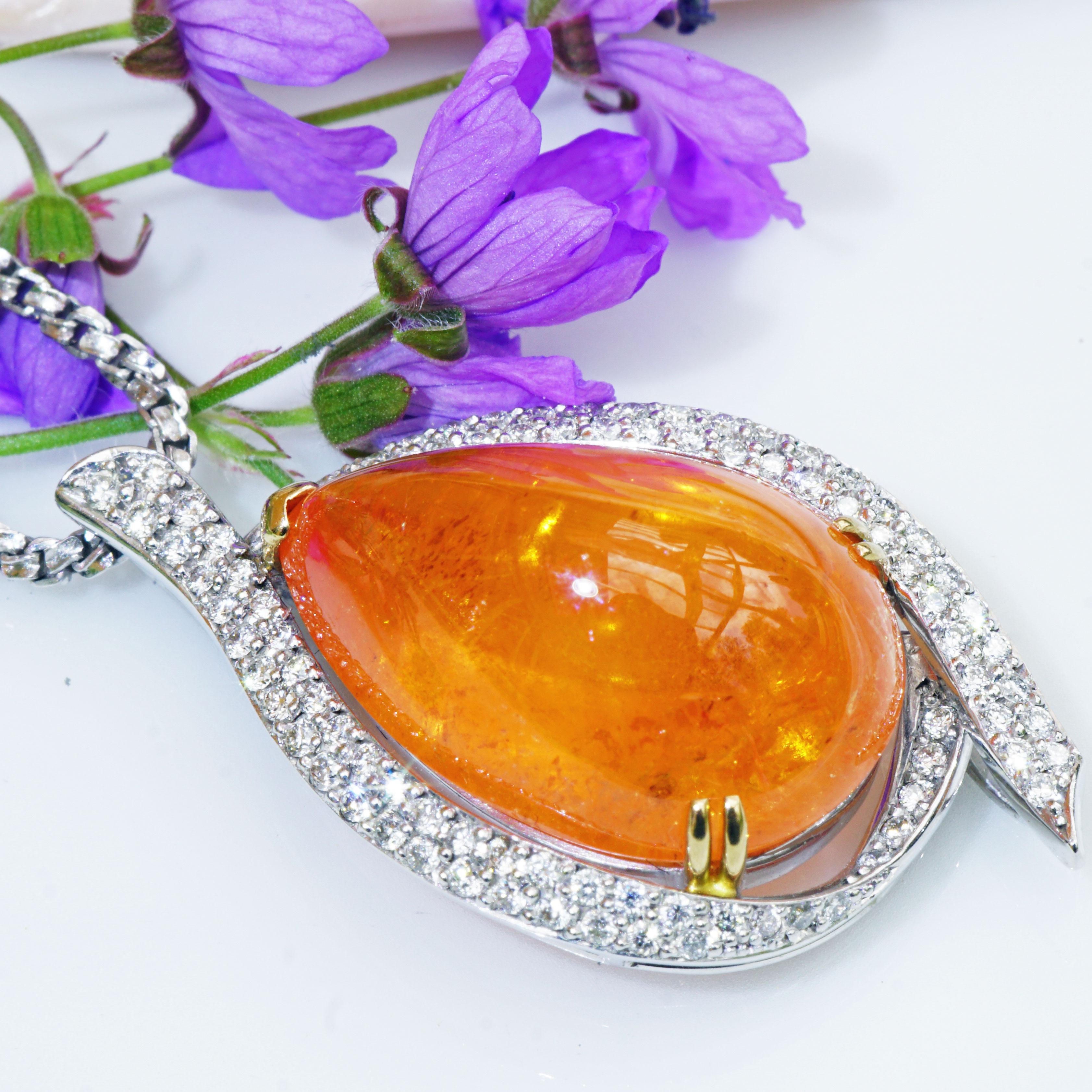 24 Carat Mandarin Garnet Brilliant Pendant Master Class Jewelry 0.50 ct TW VVS For Sale 1