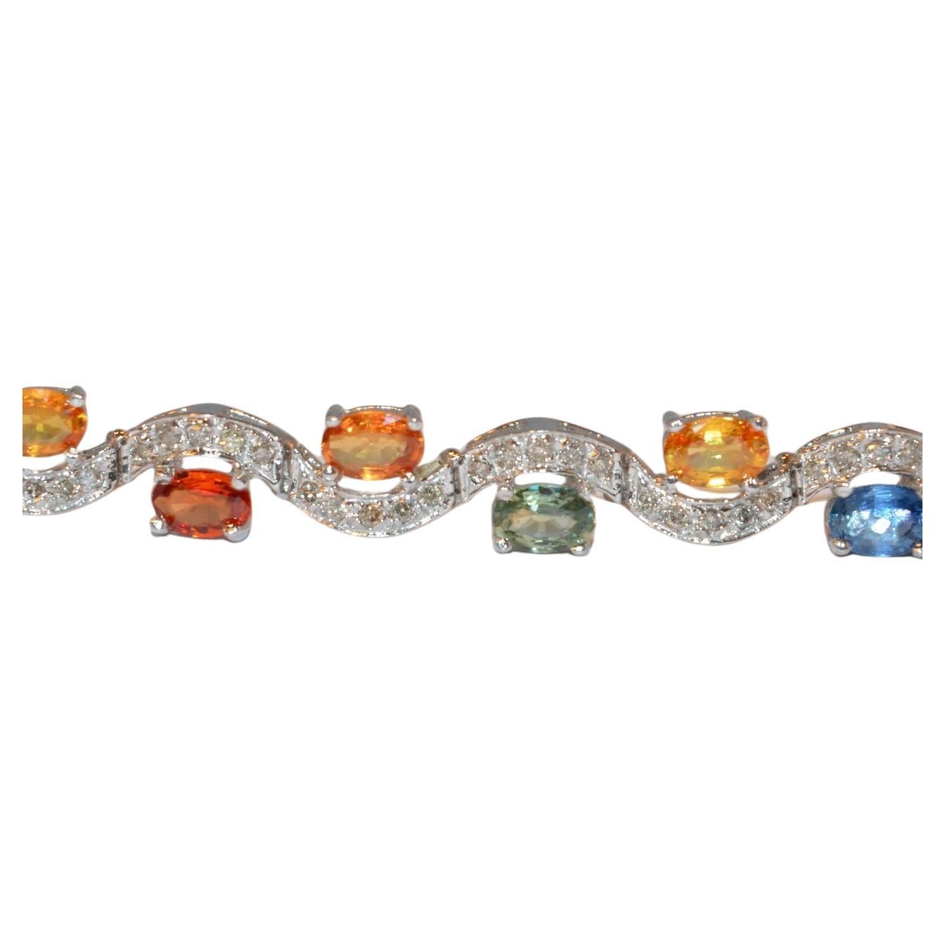24 Karat mehrfarbige Steine und Diamant-Halskette (Moderne) im Angebot