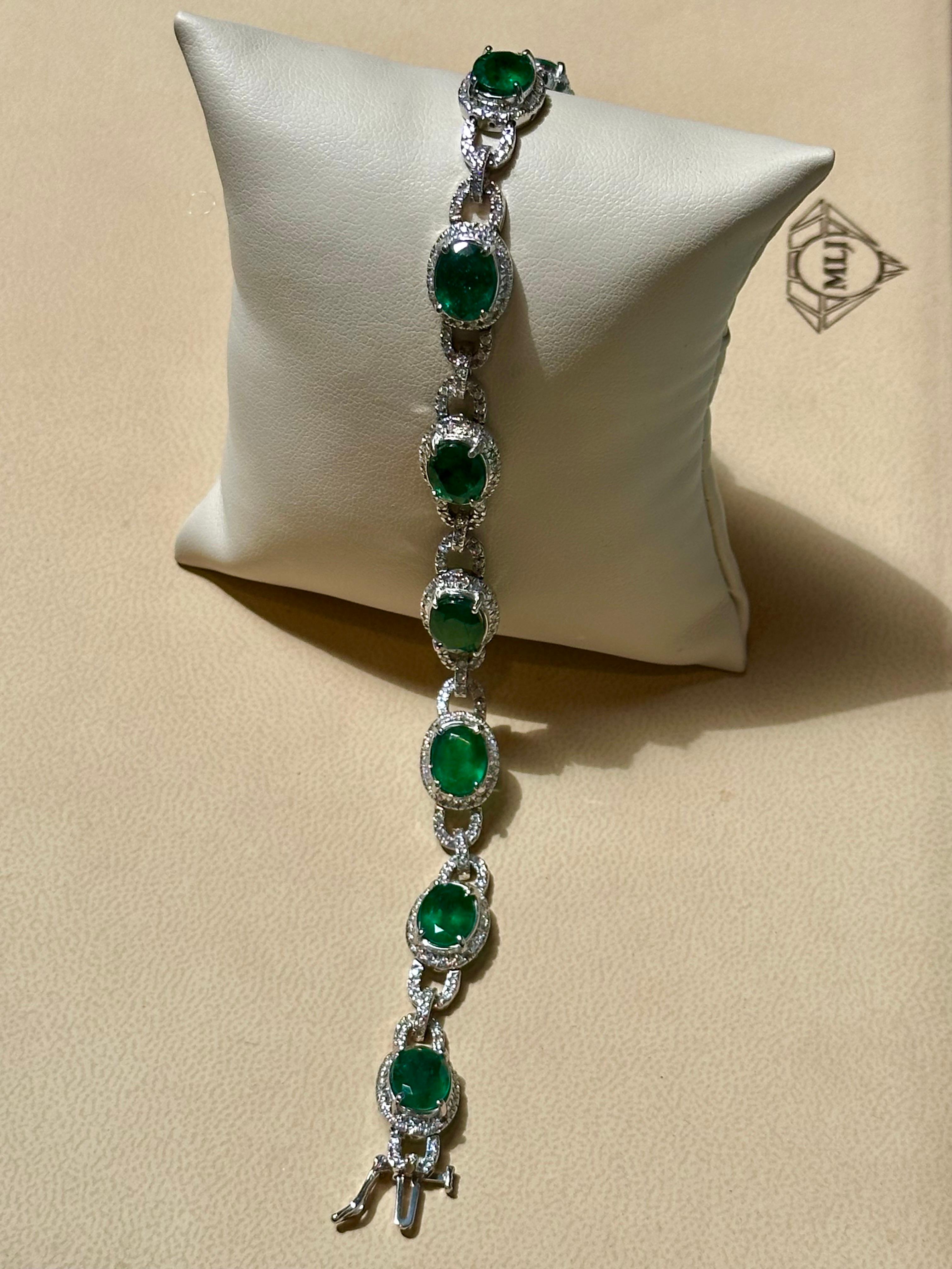24 Carat Natural Brazilian Emerald & Diamond Link Tennis Bracelet 14 Karat Gold 4