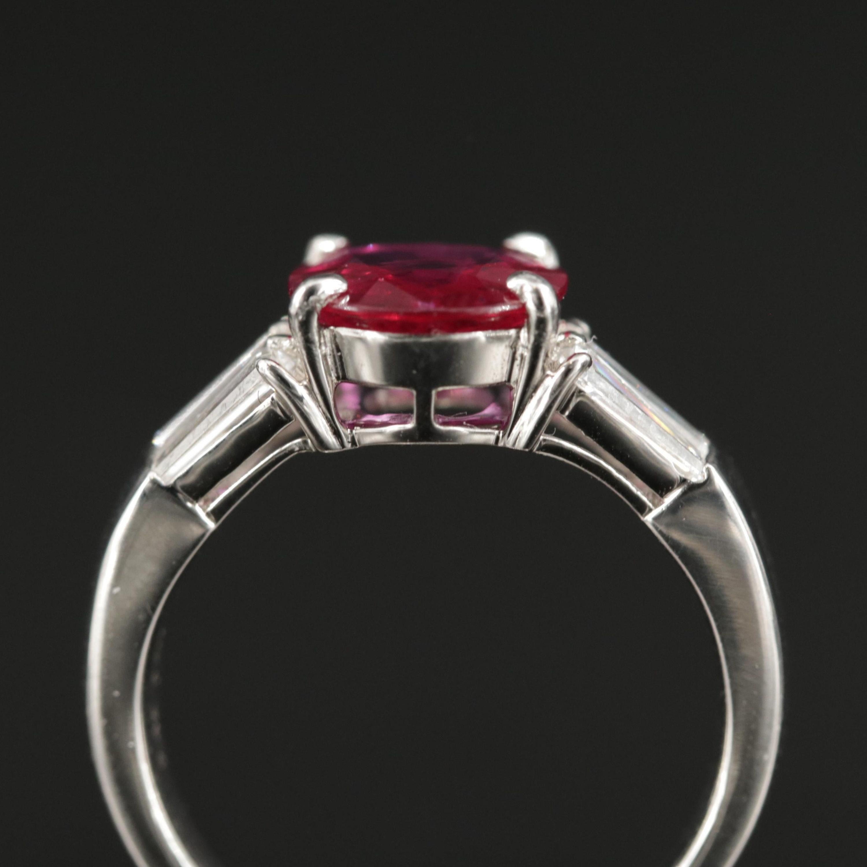 Im Angebot: 2.4 Karat Ovalschliff Rubin Diamant Verlobungsring Weißgold Rubin Hochzeitsring () 5