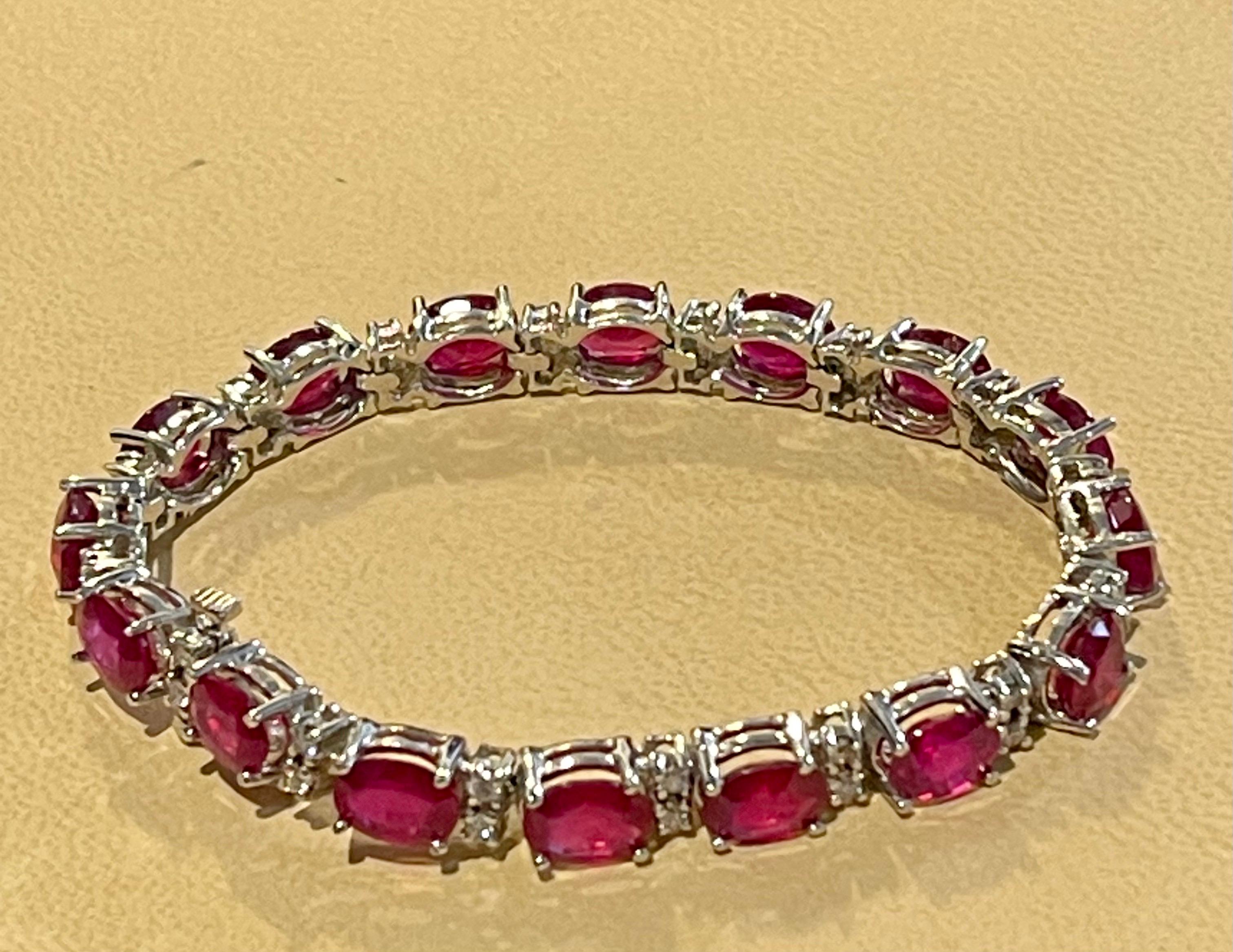 Bracelet tennis abordable en or blanc 14 carats avec rubis de 24 carats et diamants de 1 carat en vente 4