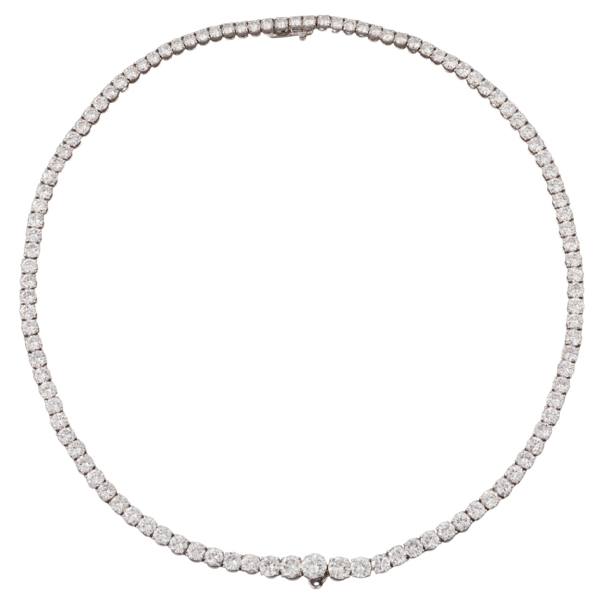 24 Carats Diamonds Chaumet River Necklace For Sale