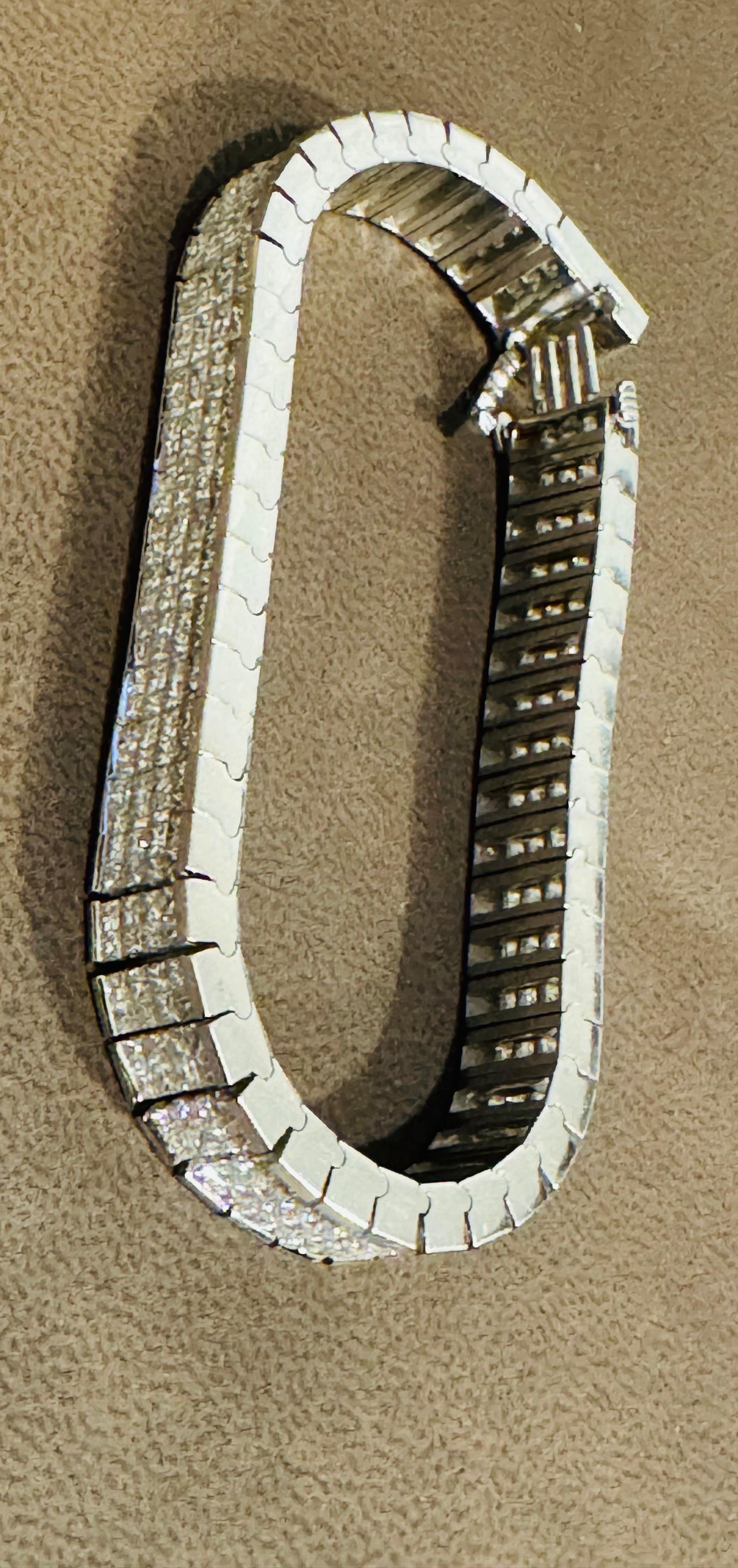 24 Carats Four Row Princess Cut Diamond Tennis Bracelet 18kt White Gold 7.3